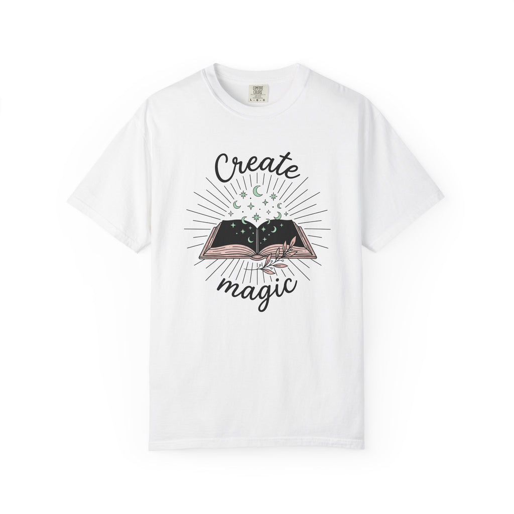 Open Book Shirt Boho Chic Witchy Gift Women Hand Drawn Tee Booklet T-Shirt Bohemian Fan Illustrated Tshirt Occult Graphic Minimalist Moon
