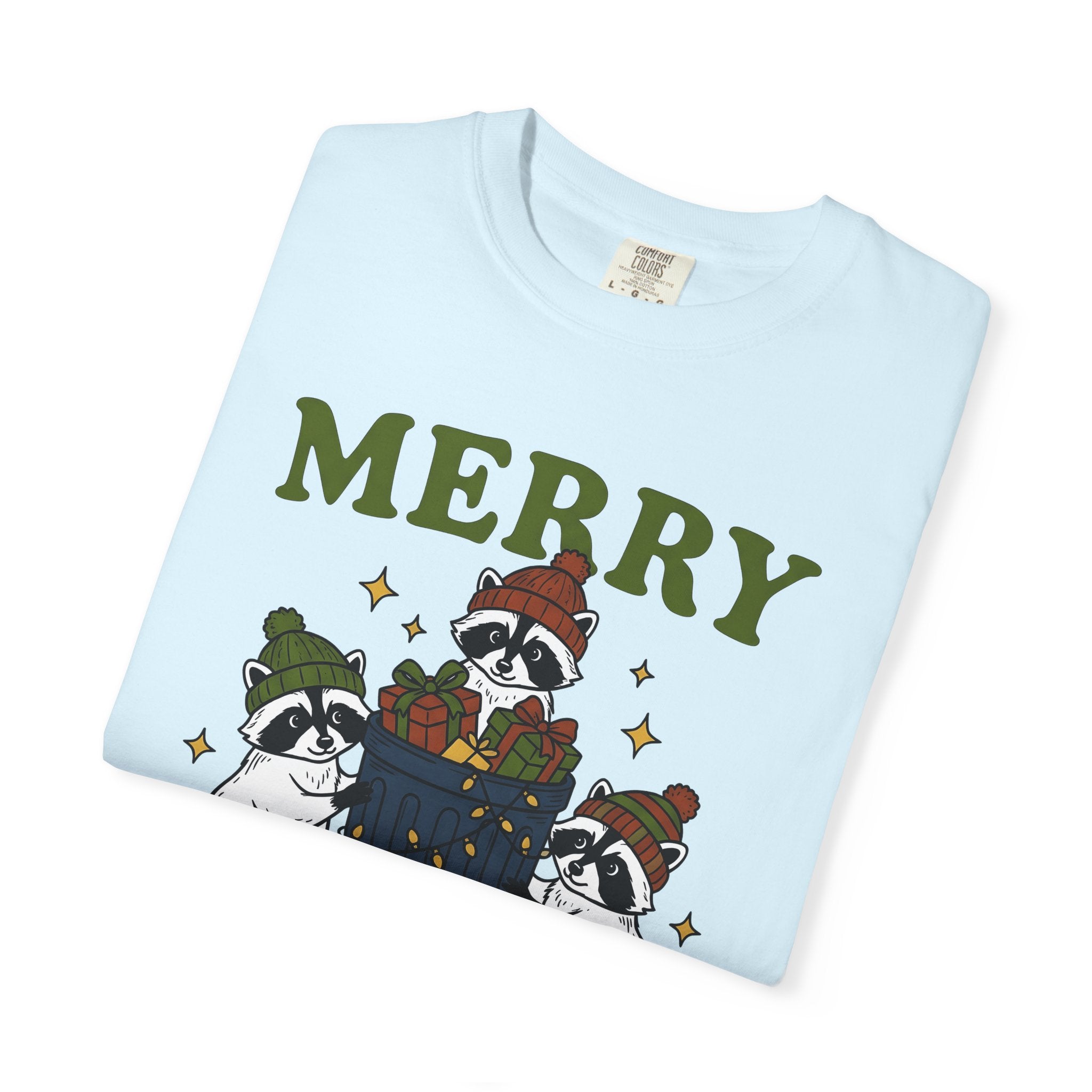 Raccoon Christmas Shirt Funny Animal Gift Women Cartoon Tee Trash Panda T-Shirt Humor Fan Cartoonish Tshirt Creature Graphic Hand Drawn Gift