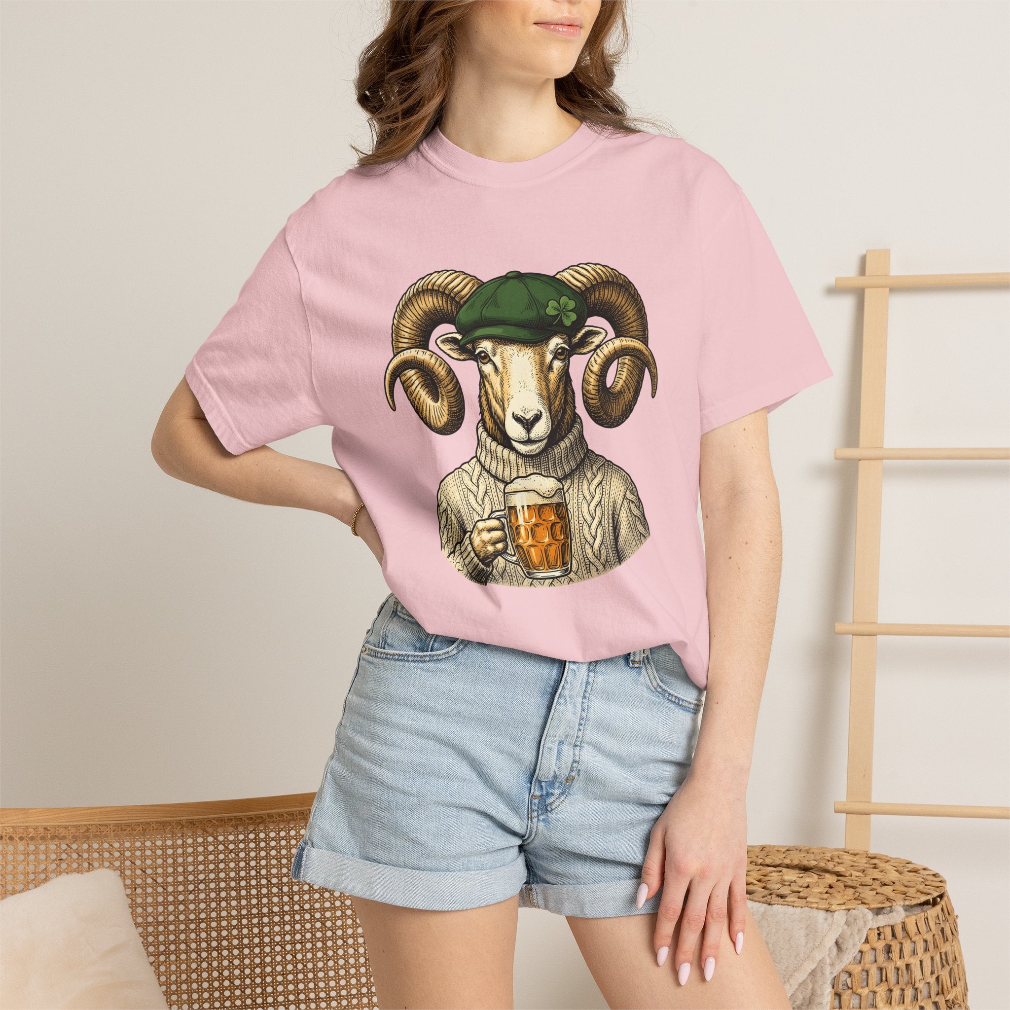 Sheep Stout Shirt St Patrick's Day Critters Gift Women Old School Tee Stout T-Shirt Patrick's Day Fan Vintage Tshirt Animal Graphic Line Art