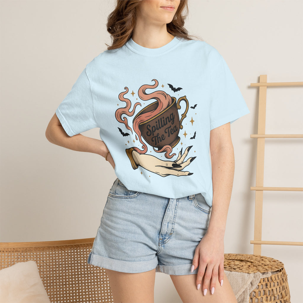 Witch Hand Cup Shirt Boho Chic Occult Gift Women Antique Tee Hand Cupping T-Shirt Bohemian Fan Vintage Tshirt Occult Graphic Classic Vampire