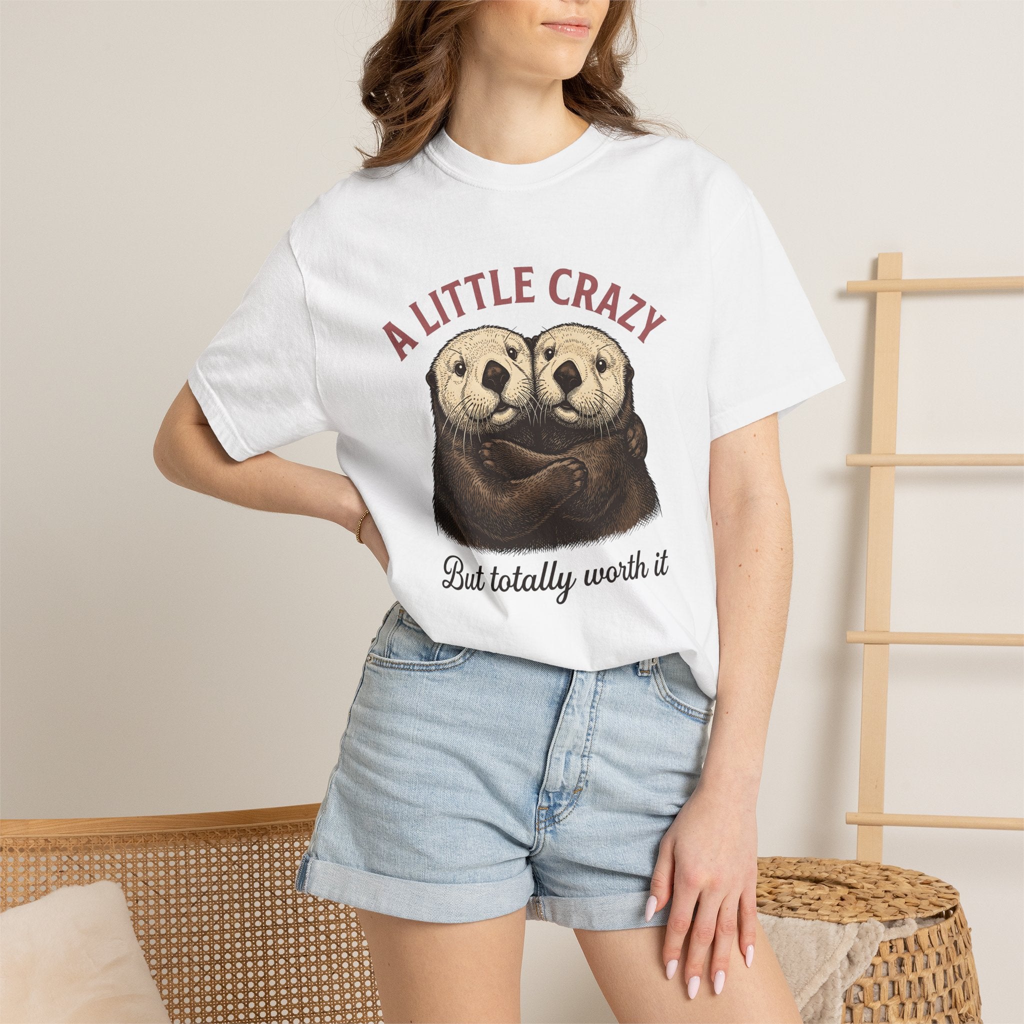 Otter Hug Shirt Funny Animal Gift Women Vintage Tee Otter T-Shirt Humor Fan Retro Tshirt Wildlife Graphic Hand Drawn Animal Pair Tshirt