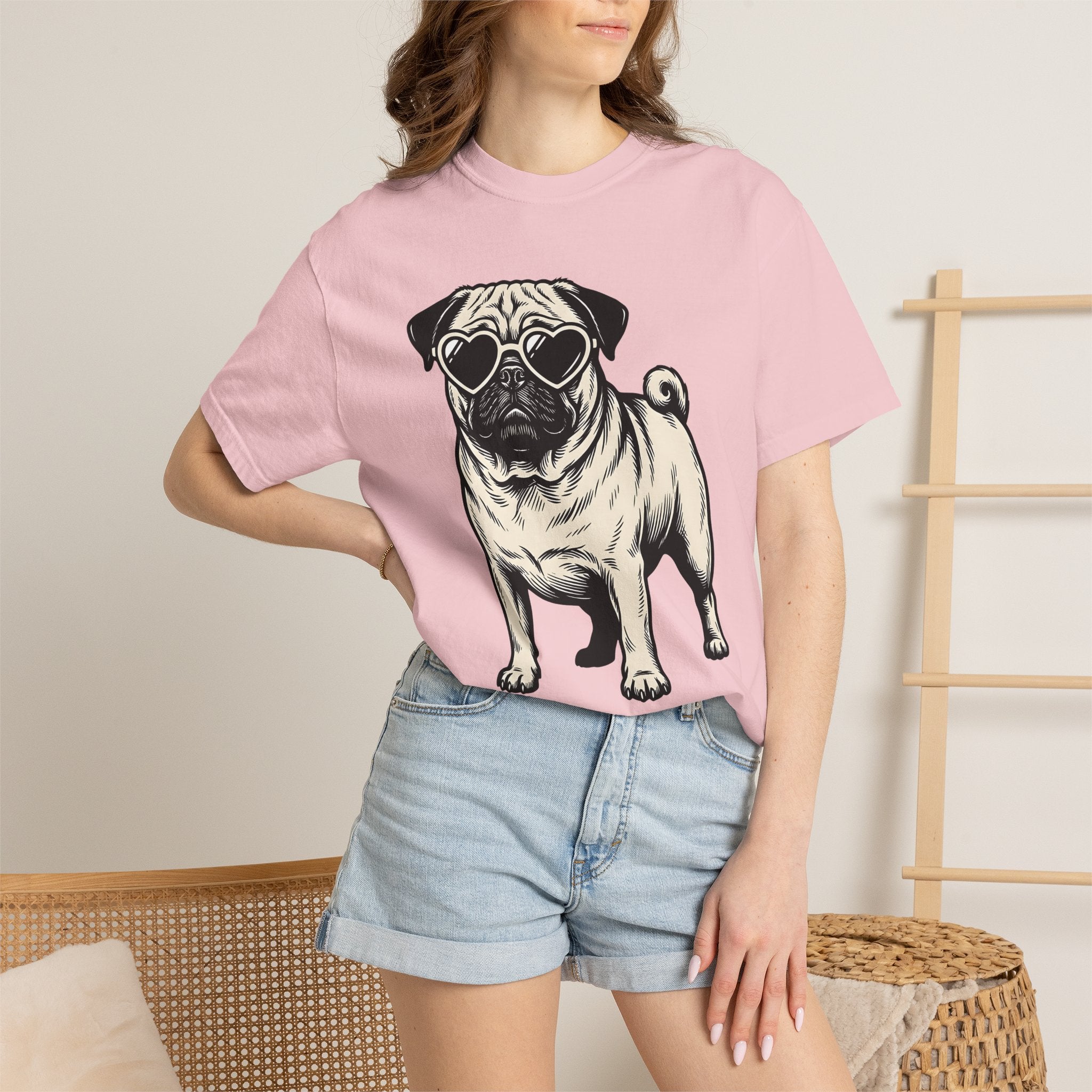 Pug Puppy Shirt Dog Funny Gift Women Traditional Tattoo Tee Pugs T-Shirt Dog Fan Tattooed Tshirt Humor Graphic Retro Heart Glasses Tshirt