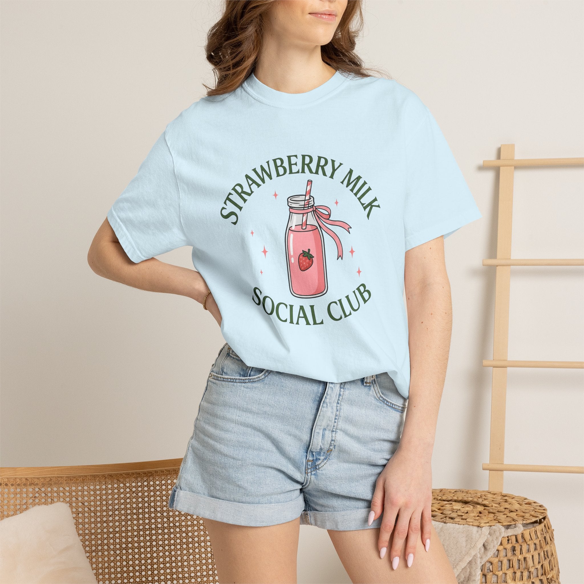 Strawberry Milk Bottle Shirt Desserts Beverage Gift Women Kawaii Tee Milk Bottle T-Shirt Dessert Fan Cute Tshirt Drink Graphic Retro Pink