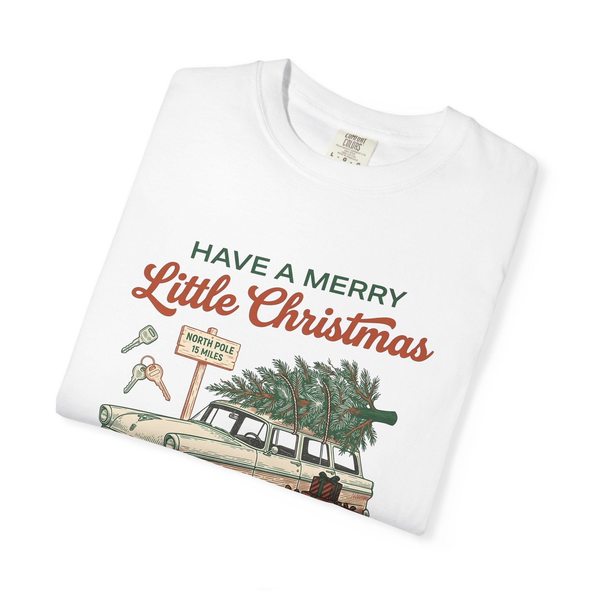 Vintage Car Shirt Christmas Holiday Gift Women Hand Drawn Tee Classic Car T-Shirt Christmas Fan Illustrated Tshirt Seasonal Graphic Retro