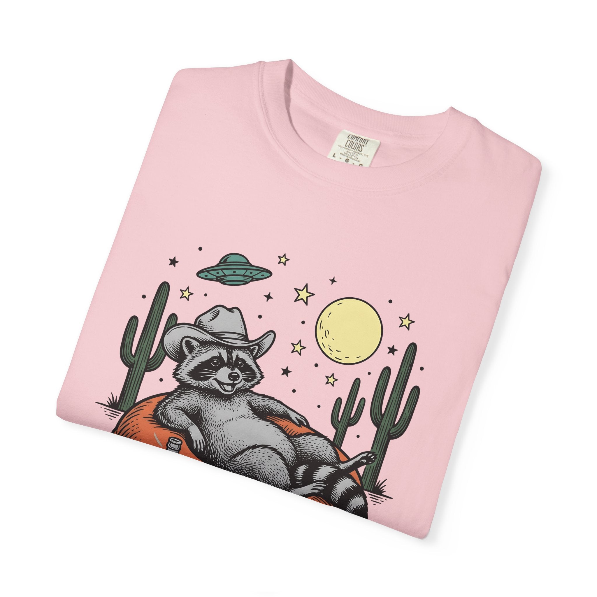Raccoon Cowboy Shirt Cowgirl Rodeo Gift Women Sketch Tee Trash Panda T-Shirt Cowboy Fan Bandit Tshirt Rodeo Graphic Retro Cactus Tshirt