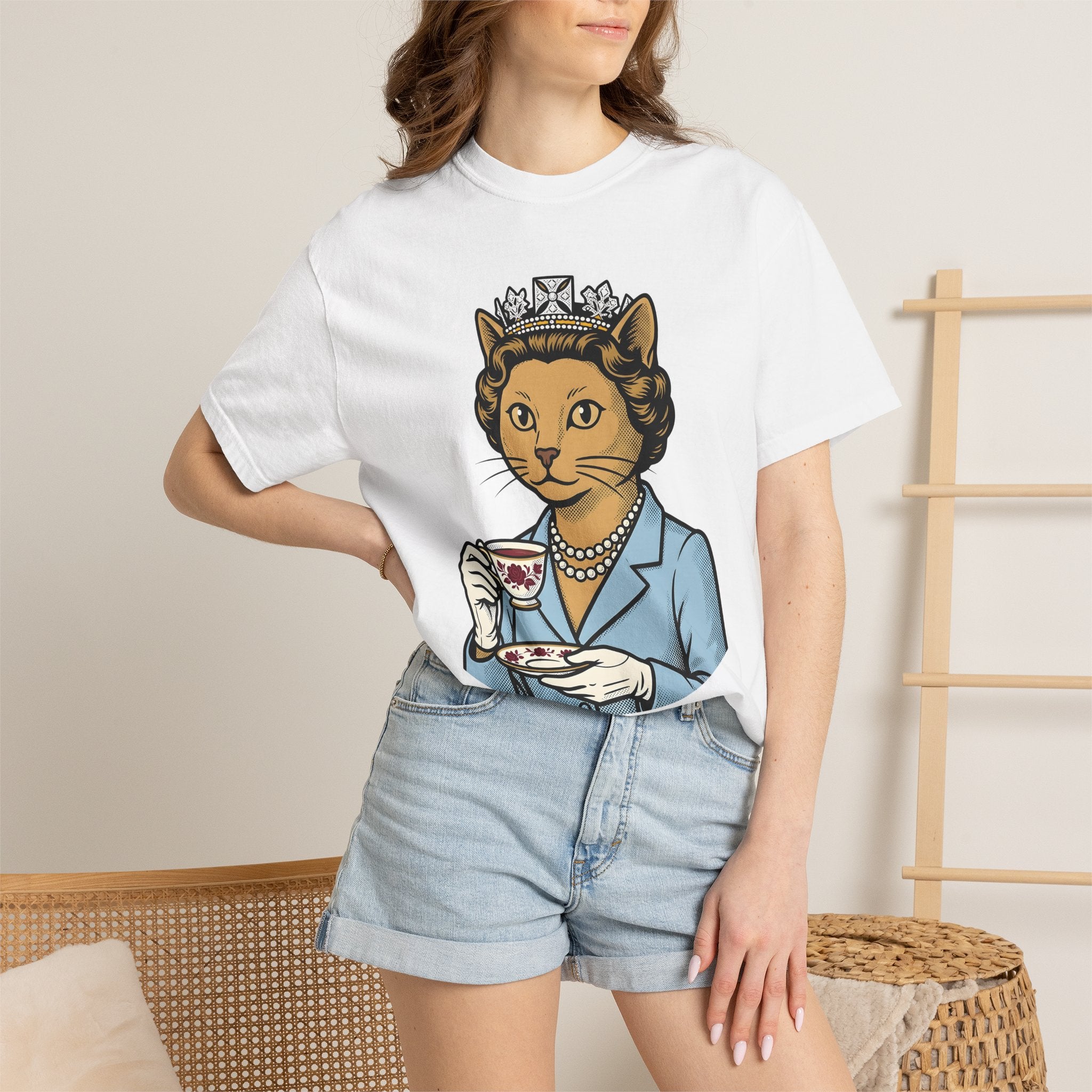 Princess Cat Shirt Cat Comedy Gift Women Comic Tee Kitty Cat T-Shirt Feline Fan Cartoon Tshirt Humor Graphic Hand Drawn Teapot Tshirt