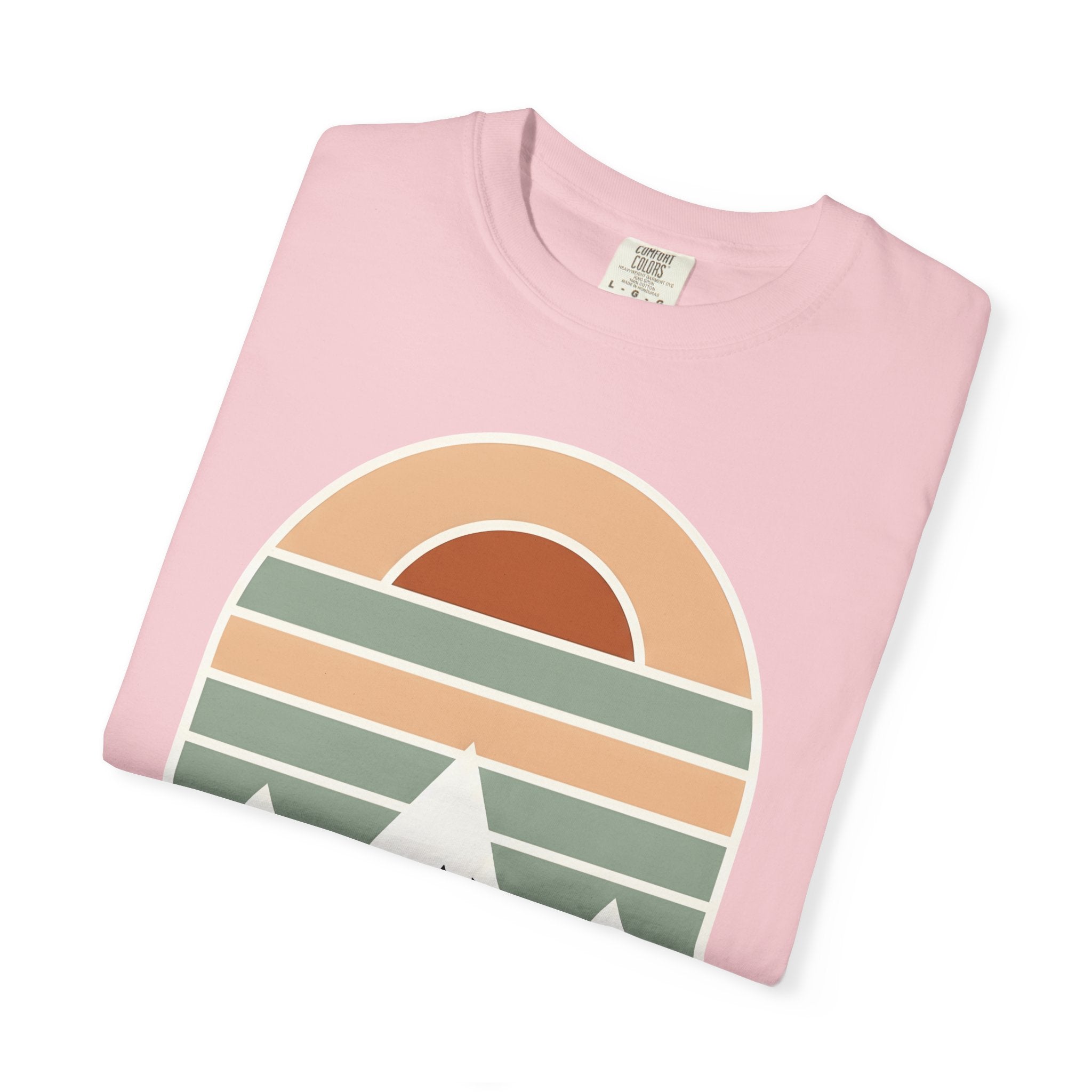 Mountain Twilight Shirt Nature Adventure Gift Women Flat Tee Mountains T-Shirt Outdoors Enthusiast Minimalist Tshirt Exploration Graphic