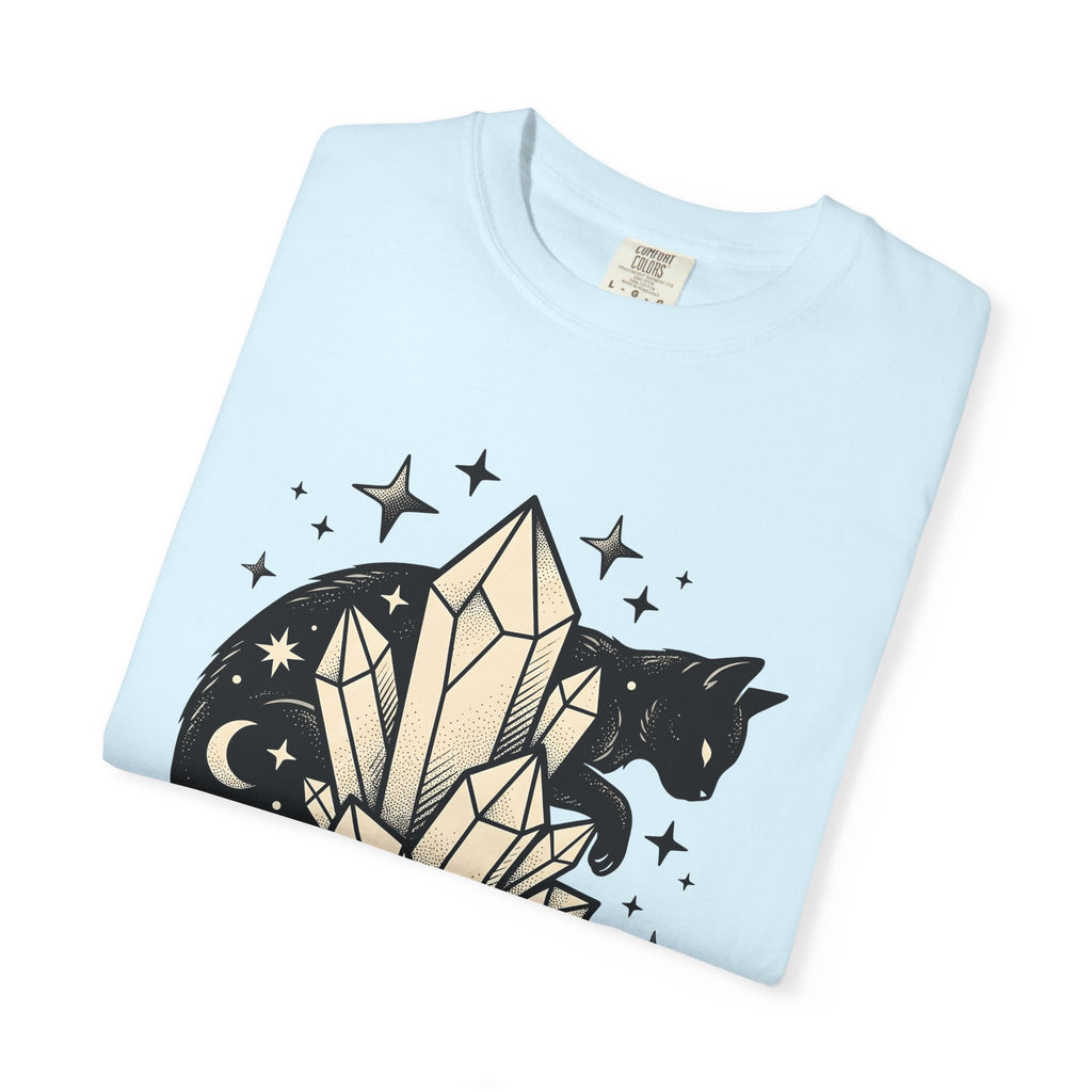 Black Cat Crystal Shirt Cat Alternative Gift Women Witchy Tee Crystal Cat T-Shirt Cat Fan Mystical Tshirt Gothic Graphic Sketch Stars Tshirt