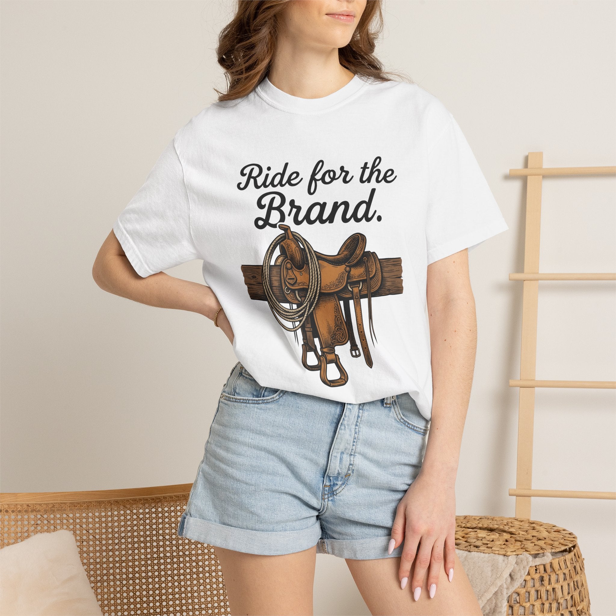 Leather Saddle Shirt Cowgirl Livestock Gift Women Distressed Tee Saddle T-Shirt Rodeo Fan Vintage Tshirt Livestock Graphic Doodle Noose