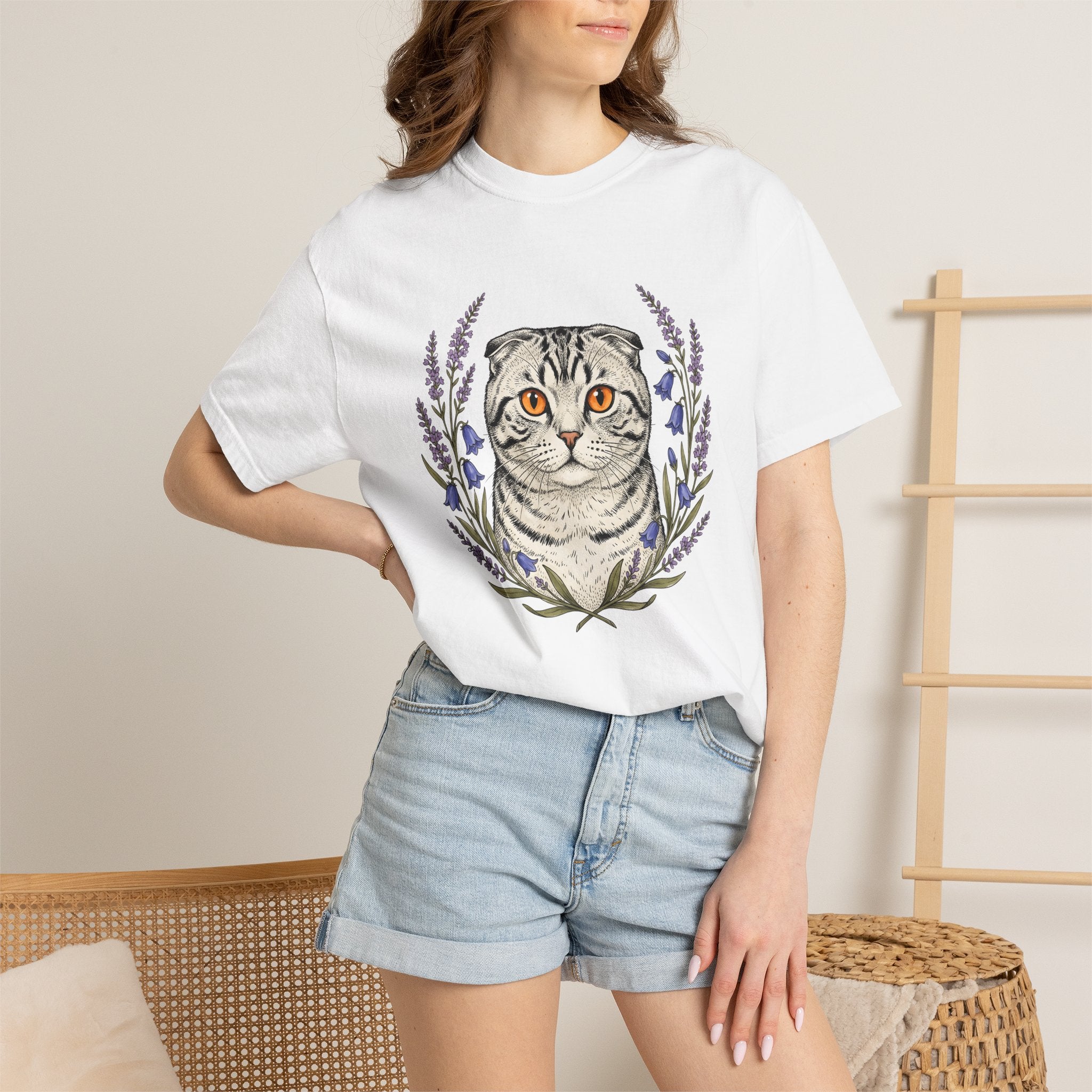 Striped Cat Shirt Cat Botanicals Gift Women Sketch Tee Tabby Cat T-Shirt Cat Fan Feline Graphic Tshirt Retro Garden Flowers Tshirt