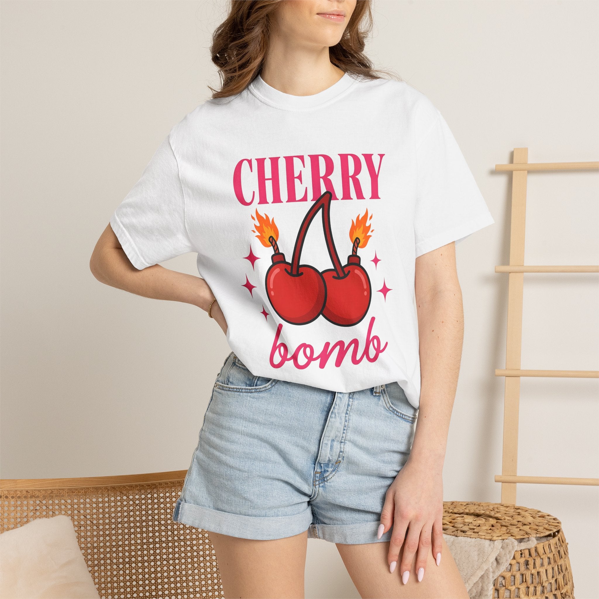 Cherry Bomb Illustration Shirt St Valentine's Day Partners Gift Women Comic Tee Cherry Bomb T-Shirt Valentine Fan Comic Tshirt Couples