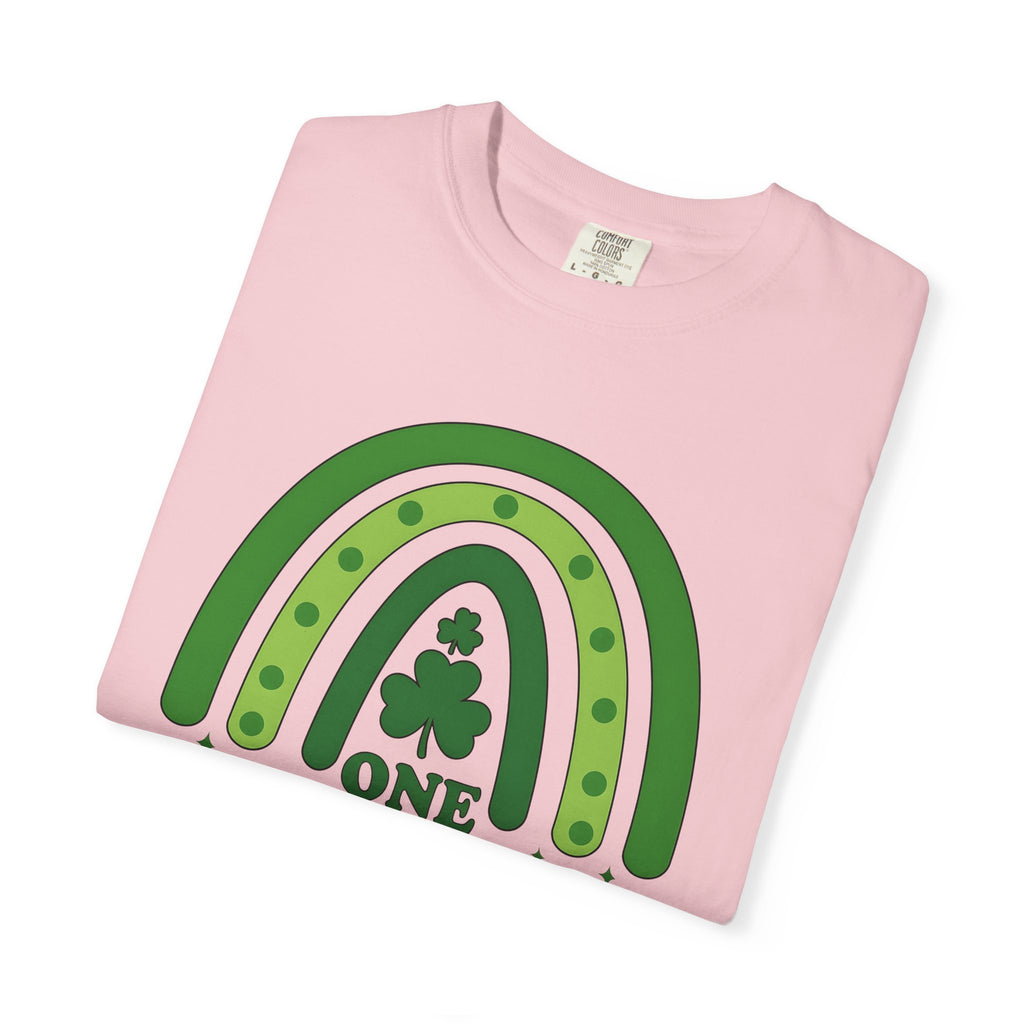 Shamrock Rainbow Shirt St Patrick's Day Holiday Gift Women Bold Tee Rainbow T-Shirt St Patricks Fan Vintage Tshirt Celebration Graphic Retro