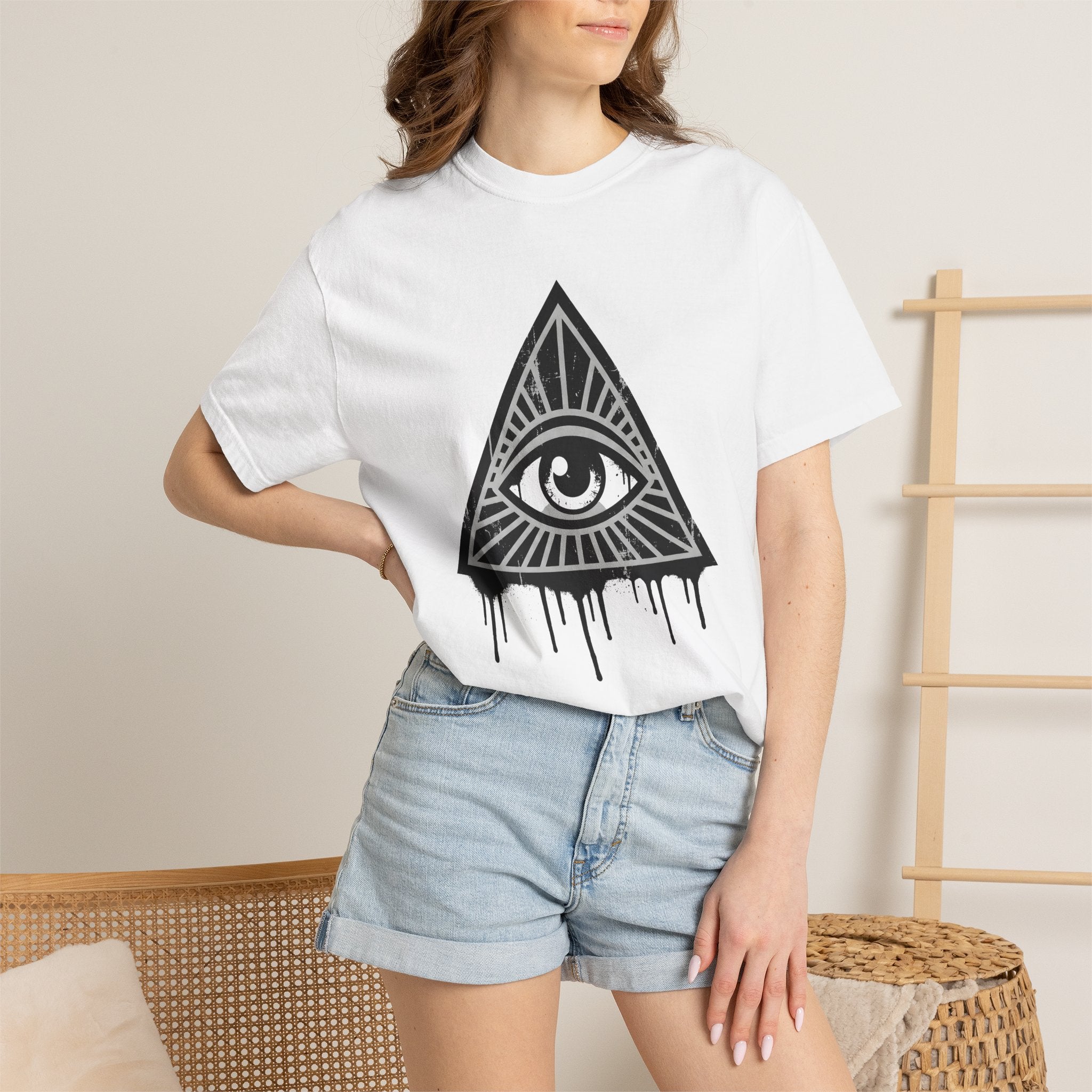 All Seeing Eye Shirt Boho Chic Spiritual Gift Women Grunge Tee Eye Of Providence T-Shirt Bohemian Fan Distressed Tshirt Mystical Graphic