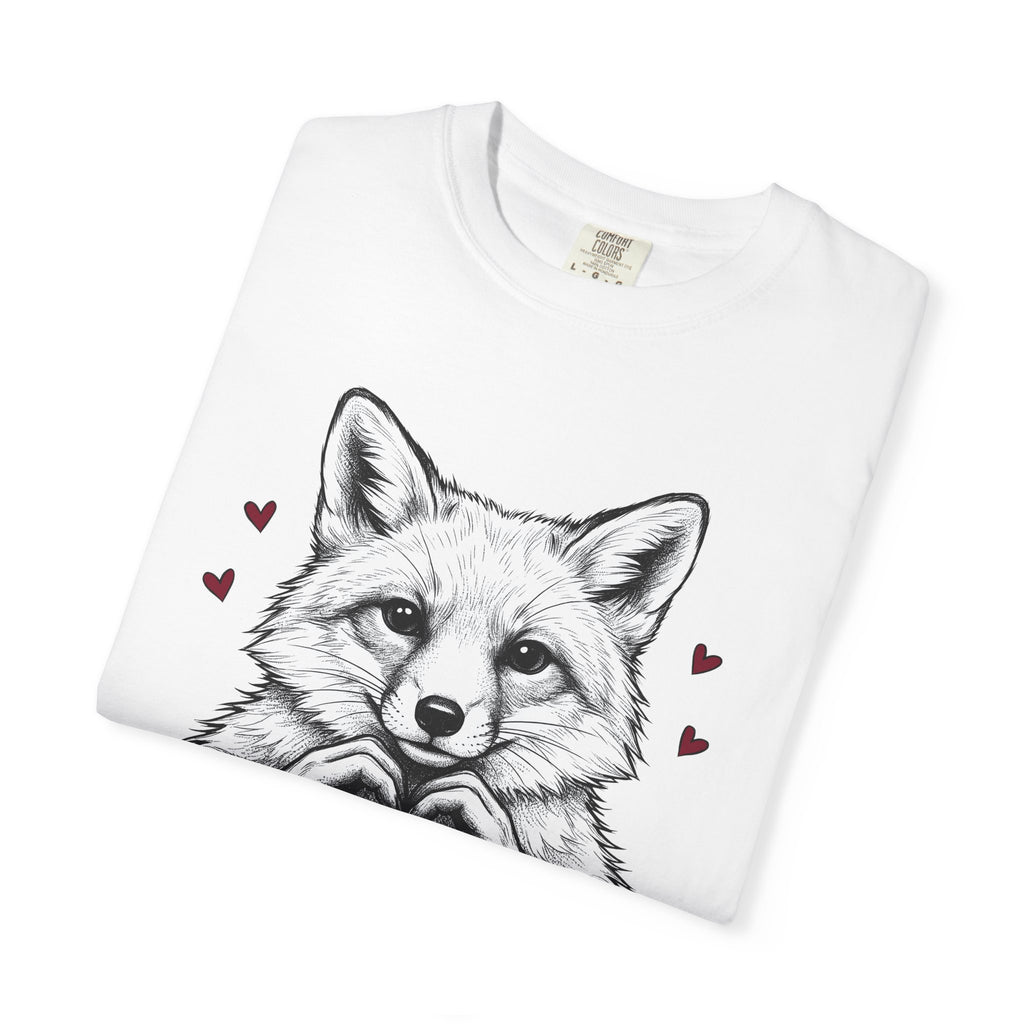 Fox Heart Hands Shirt St. Valentine's Day Animal Gift Women Hand Drawn Tee Fox T-Shirt Valentine Fan Illustrated Tshirt Wildlife Graphic