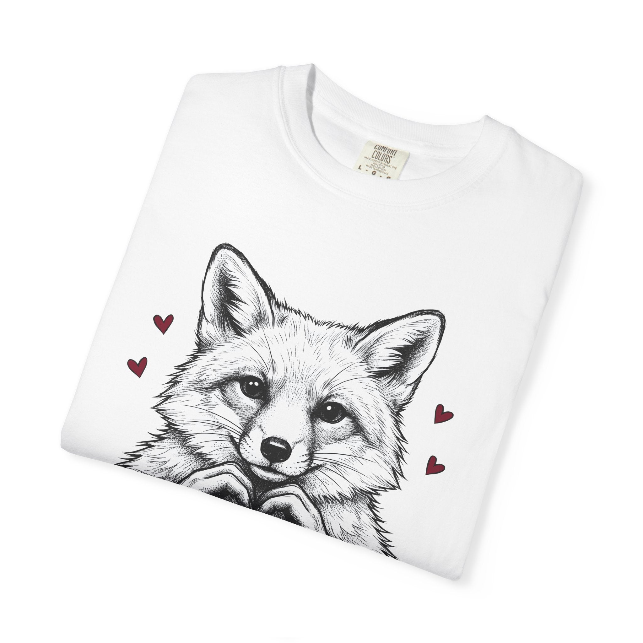 Fox Heart Hands Shirt St. Valentine's Day Animal Gift Women Hand Drawn Tee Fox T-Shirt Valentine Fan Illustrated Tshirt Wildlife Graphic
