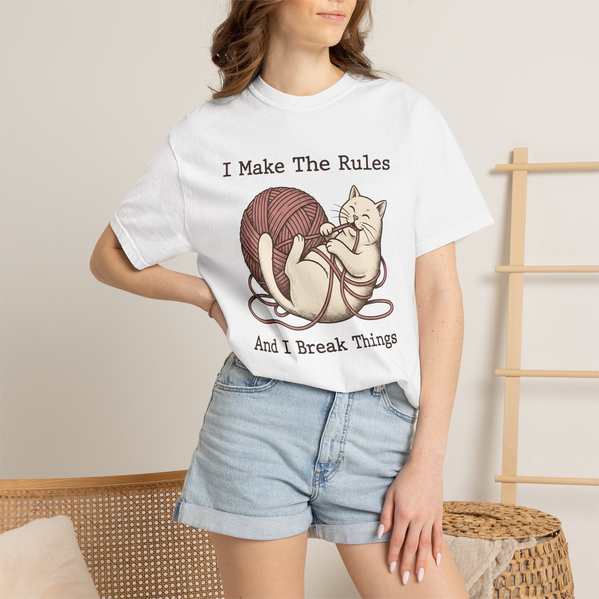 Kitten Yarn Ball Shirt Cat Jokes Gift Women Retro Tee Ball Of Yarn T-Shirt Cat Fan Vintage Tshirt Humor Graphic Sketch Funny Cat Tshirt