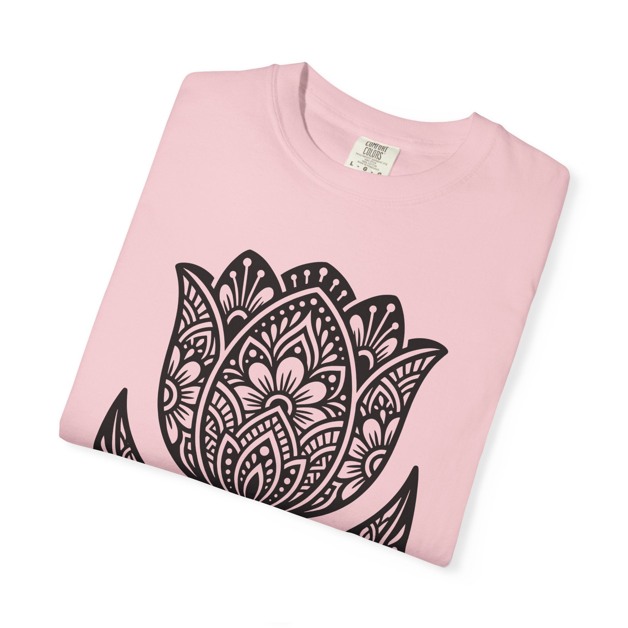 Tulip Flower Shirt Easter Floral Gift Women Boho Tee Tulip T-Shirt Easter Fan Bouquet Tshirt Floral Graphic Folk Art Mandala Tshirt