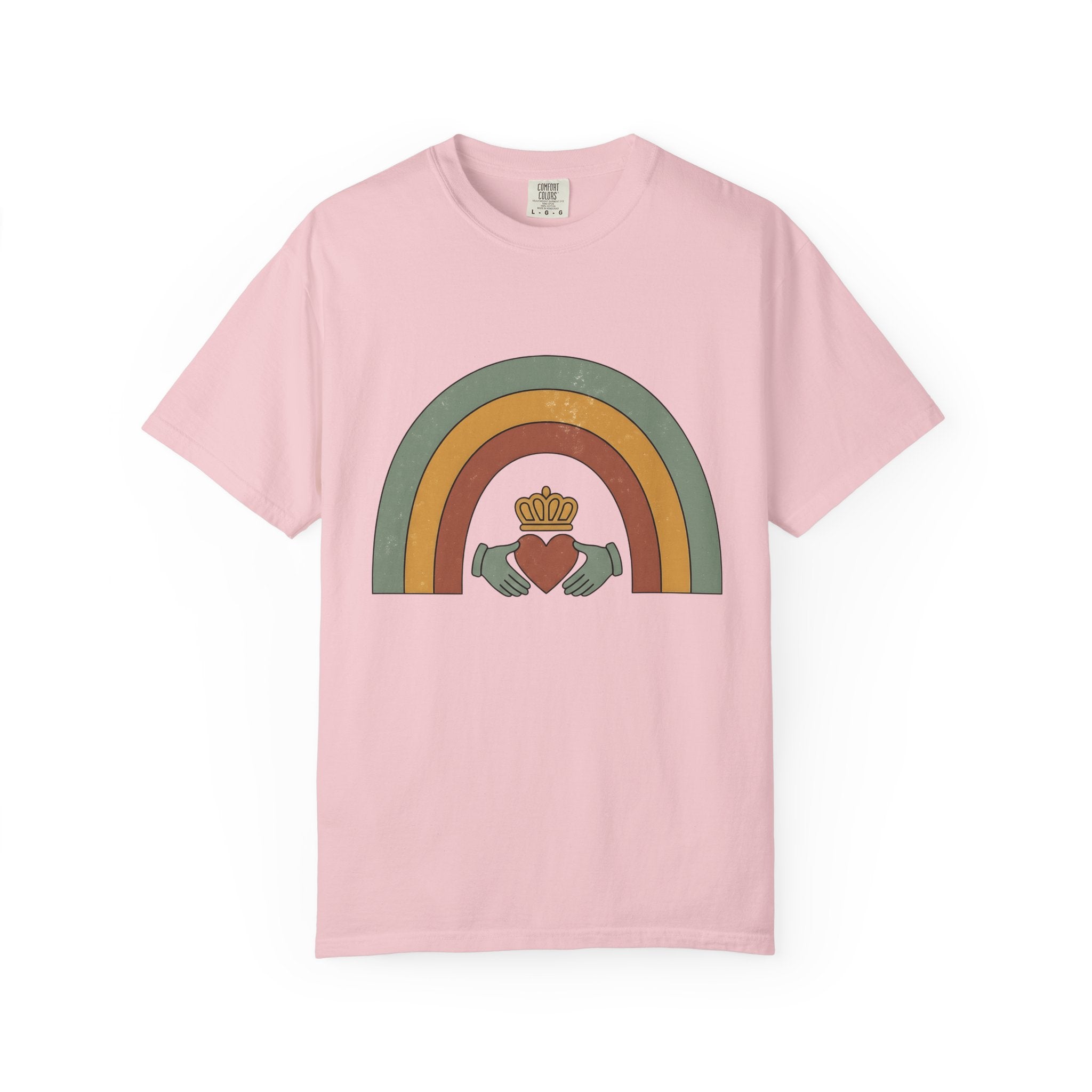 Claddagh Rainbow Shirt St Patrick's Day Celtic Gift Women Bohemian Tee Shamrock T-Shirt Luck Fan Celtic Knot Graphic Tshirt Retro Tiara