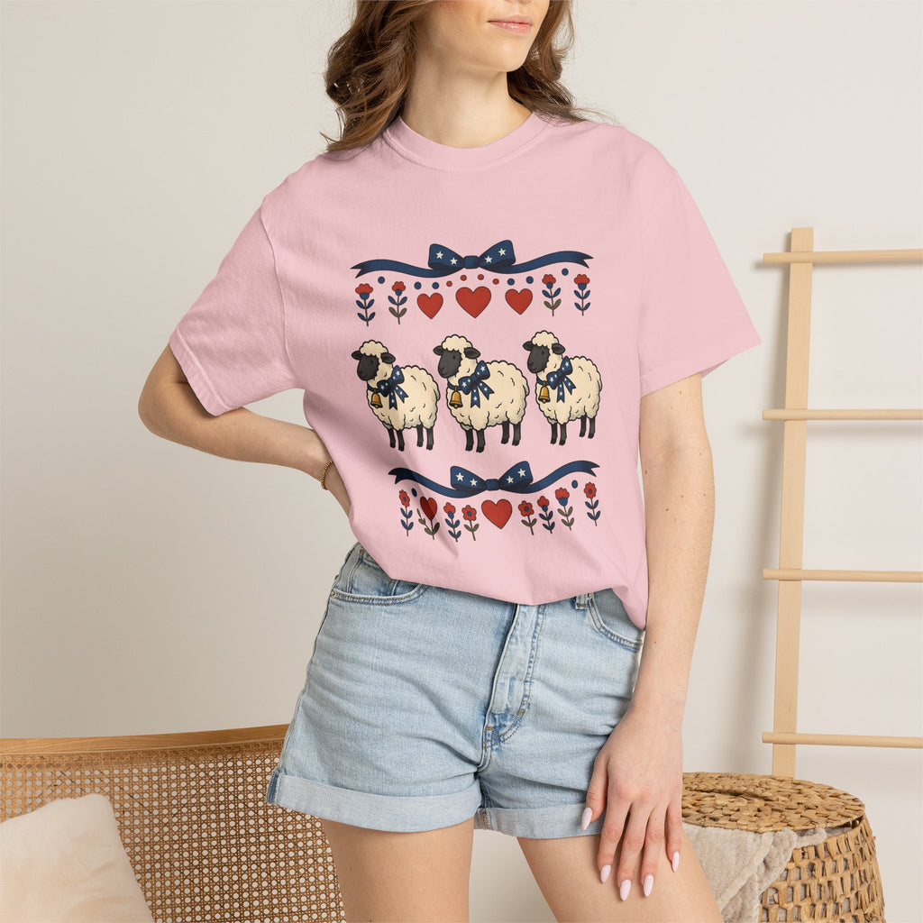 Sheep Trio Shirt 4th Of July Farmhouse Gift Women Folk Art Tee Flock T-Shirt Independence Fan Primitive Tshirt Rustic Graphic Vintage