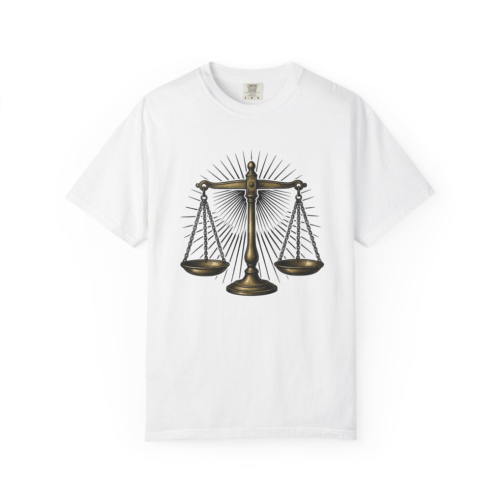 Justice Scales Shirt Justice Lawyer Gift Women Vintage Tee Scale T-Shirt Law Enthusiast Distressed Tshirt Attorney Graphic Retro Sunburst