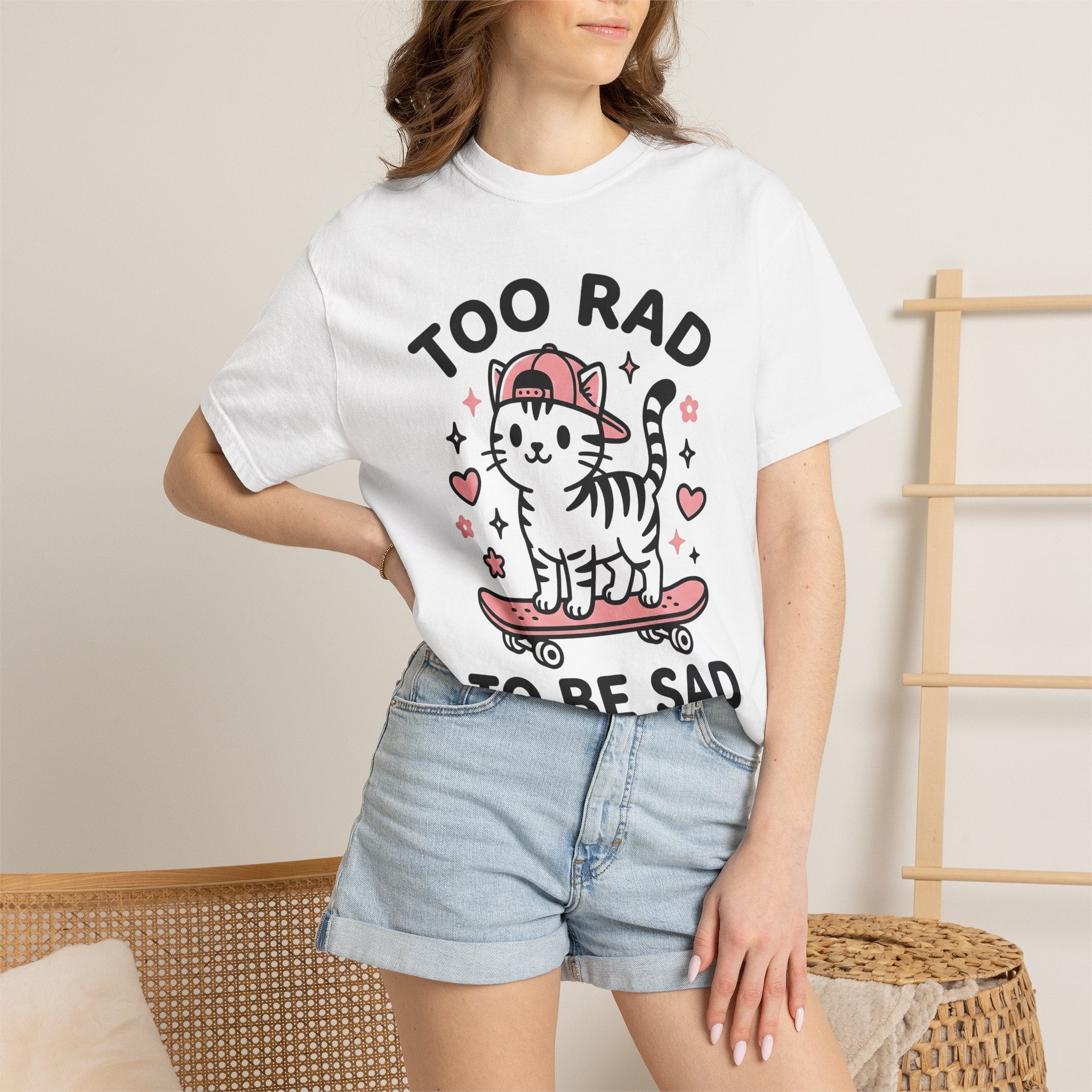 Cat Skateboard Shirt Cat Joke Gift Women Cute Tee Kitten T-Shirt Feline Fan Kitty Tshirt Humor Graphic Comic Heart Tshirt