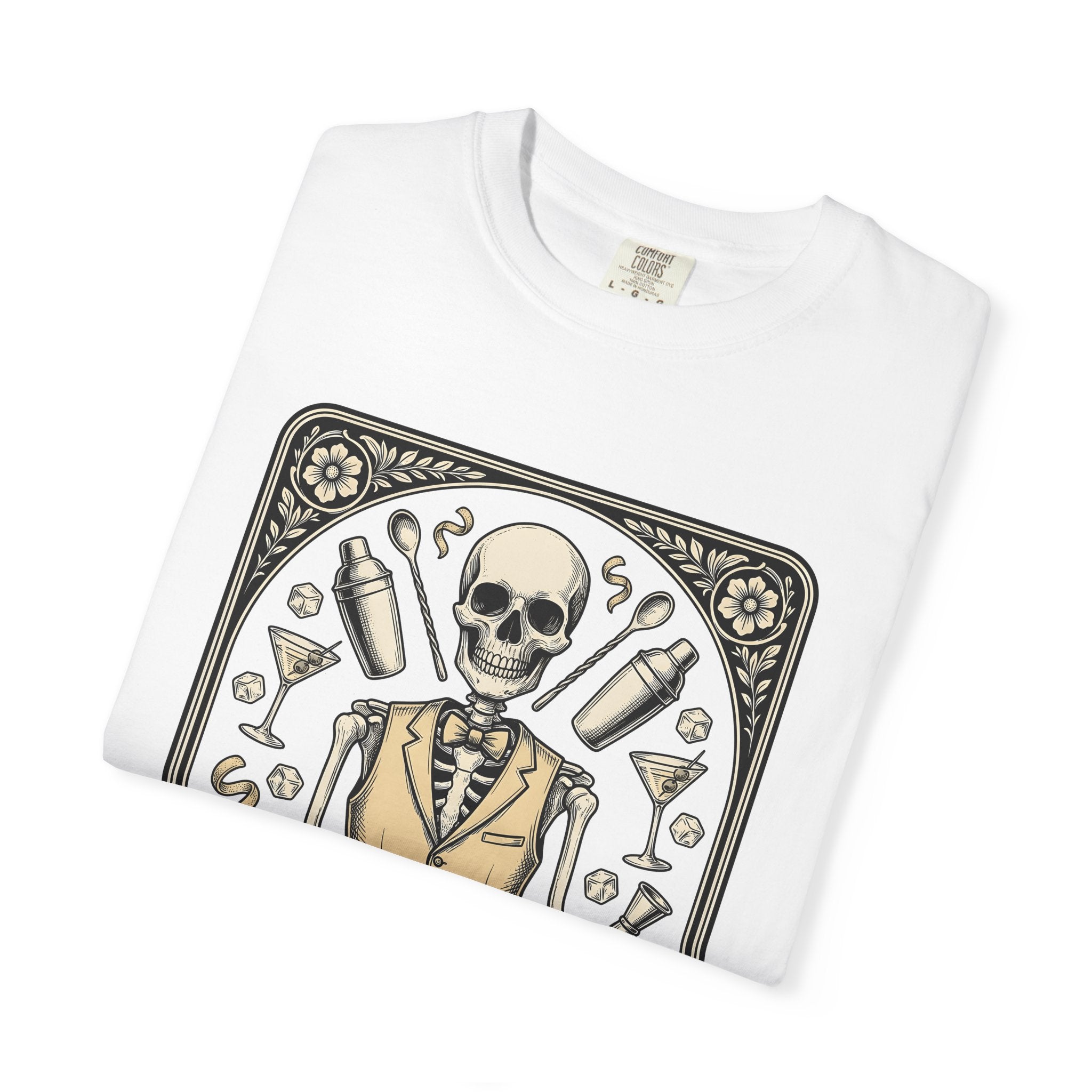 Skeleton Bartender Shirt Bartender Dark Gift Women Hand Drawn Tee Skull T-Shirt Mixologist Fan Bone Tshirt Gothic Graphic Cartoon Cocktail