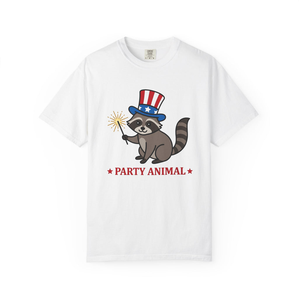 Raccoon Shirt 4th Of July Animal Gift Women Cartoon Tee Trash Panda T-Shirt Patriot Fan Cartoonish Tshirt Wildlife Graphic Retro Sparkler