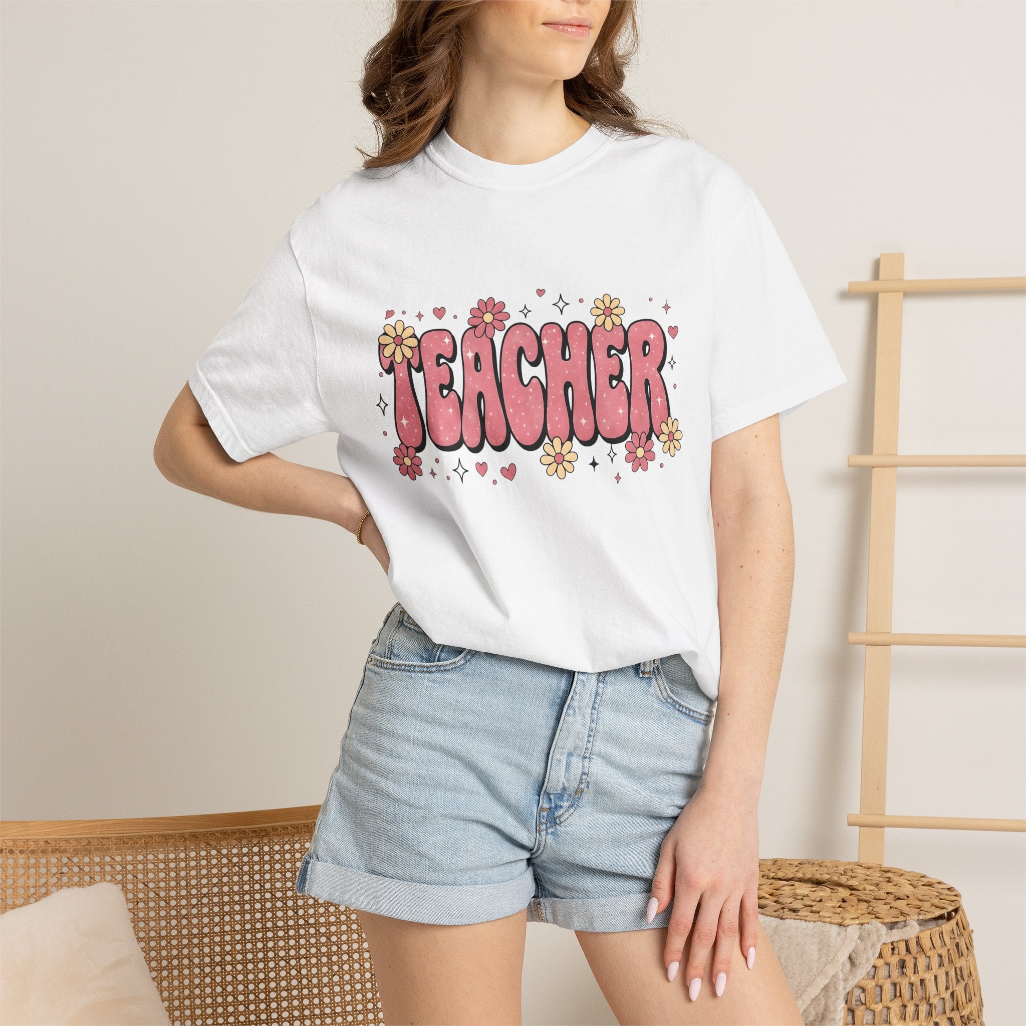 Funky Flowers Shirt Boho Chic School Gift Women Pop Art Tee Floral T-Shirt Hippie Fan Psychedelic Tshirt College Graphic Outline Romantic