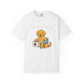 Golden Retriever Shirt Nurses Dog Gift Women Cartoon Tee Retriever T-Shirt Nurse Enthusiast Caricature Tshirt Dog Graphic Hand Drawn Medical