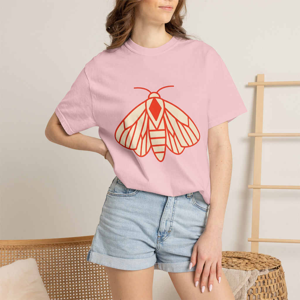 Moth Illustration Shirt Boho Chic Outdoors Gift Women Simple Tee Moth T-Shirt Bohemian Fan Minimalist Tshirt Nature Graphic Contemporary