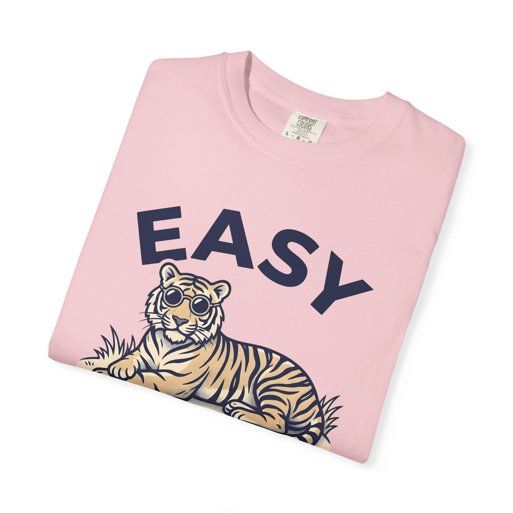 Tiger Sunglasses Shirt Funny Animal Gift Women Vintage Tee Tiger T-Shirt Humor Fan Retro Tshirt Wildlife Graphic Hand Drawn Grass Tshirt