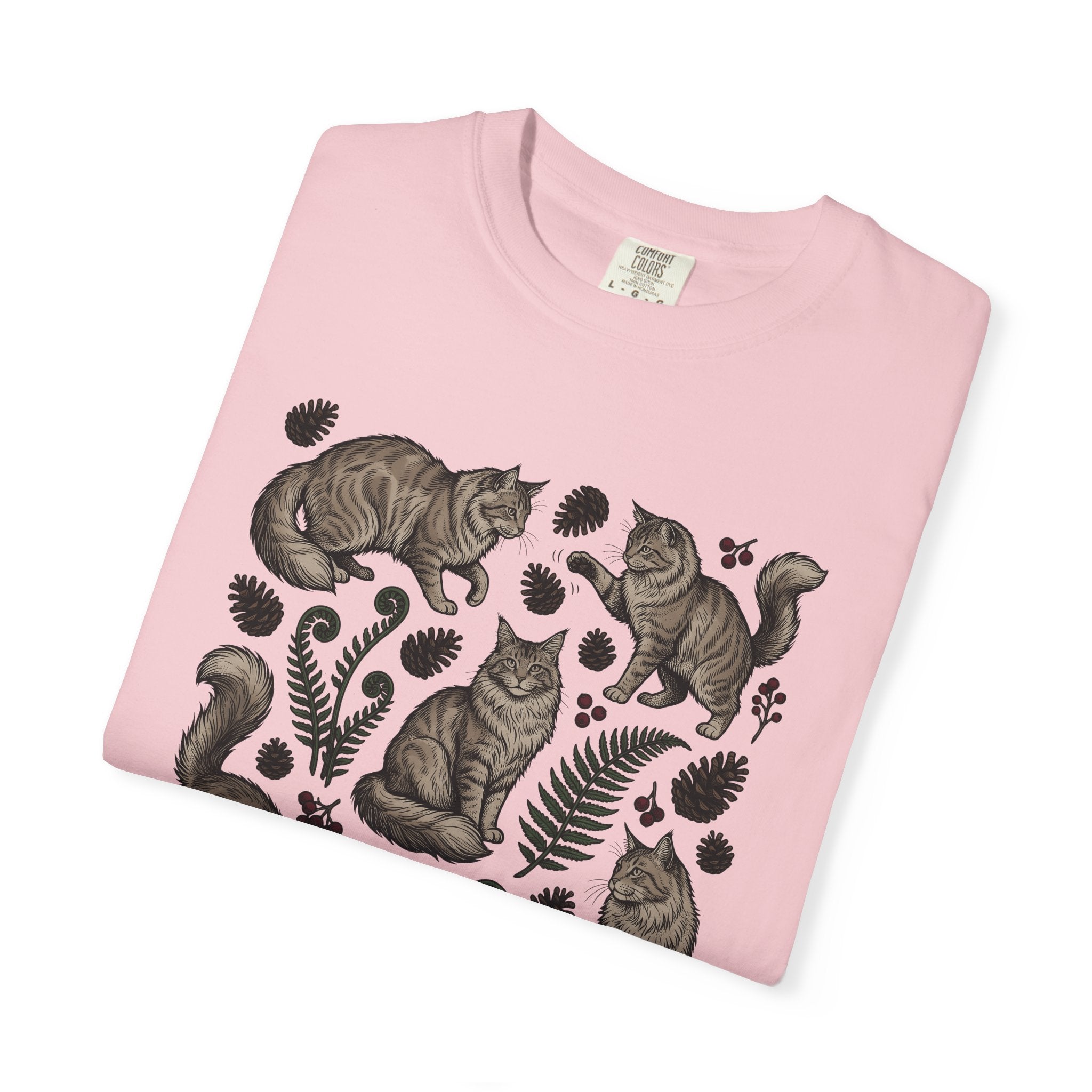 Maine Coon Cats Shirt Cat Wilderness Gift Women Shabby Chic Tee Cat T-Shirt Cat Fan Fancy Tshirt Forest Graphic Fine Line Pinecones Tshirt