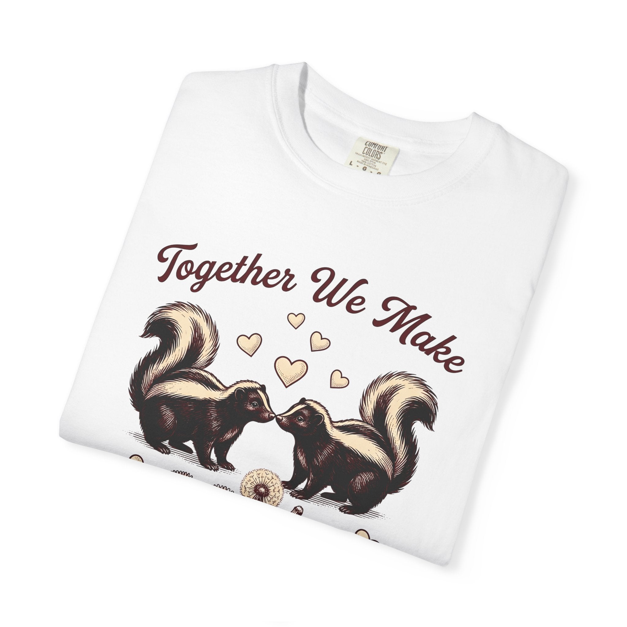 Skunk Duo Shirt St Valentines Day Fauna Gift Women Classic Tee Skunks T-Shirt Valentine Fan Vintage Tshirt Wildlife Graphic Doodle Heart