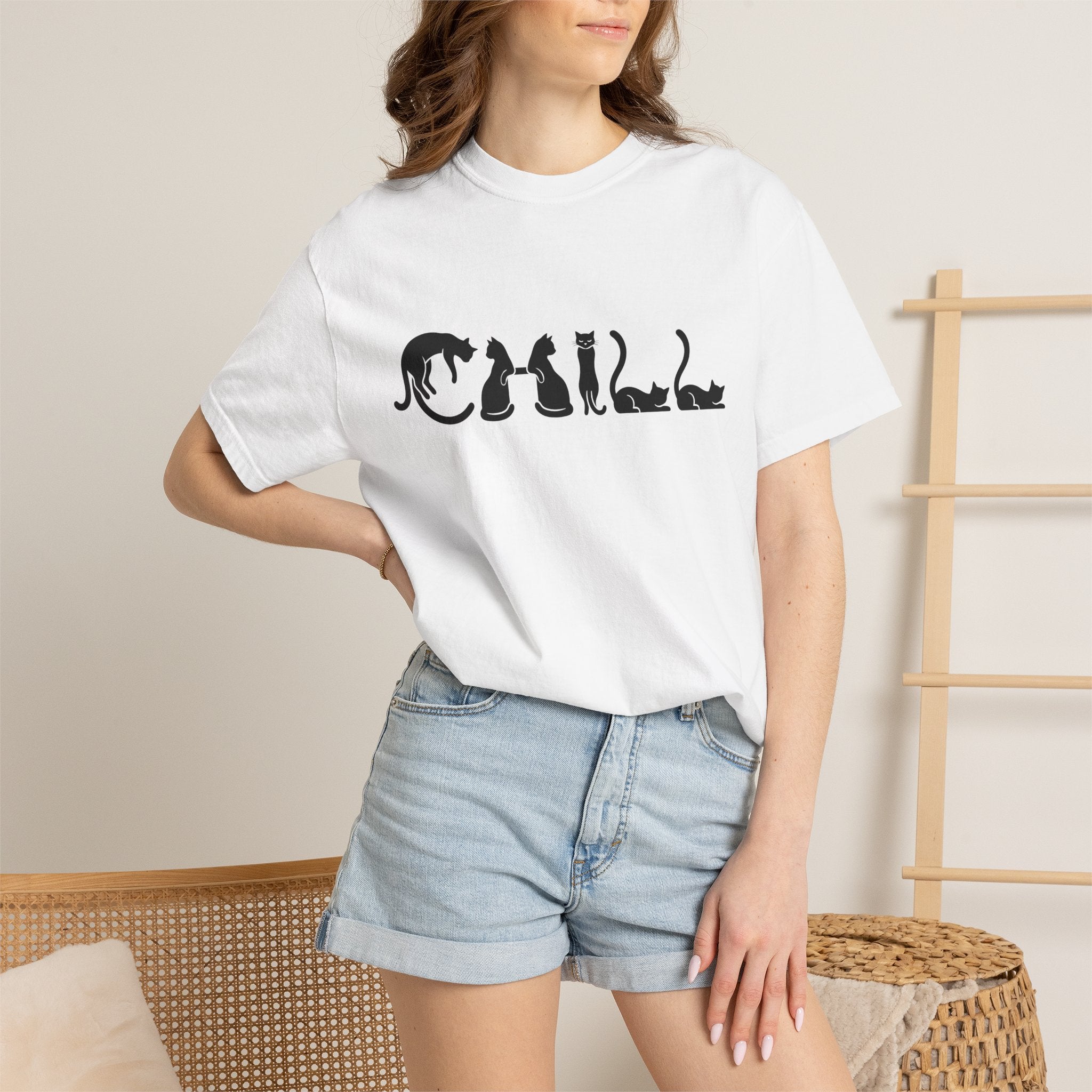 Black Feline Shirt Cat Wildlife Gift Women Basic Tee Cat T-Shirt Cat Fan Kitten Tshirt Wildlife Graphic Tshirt Current Outline Tshirt