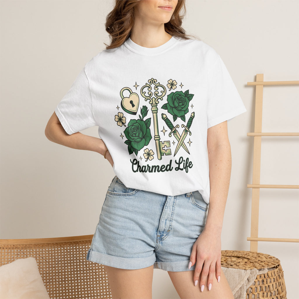 Classic Key Roses Shirt St Patricks Day Prosperity Gift Women Vintage Tee Floral Keys T-Shirt Luck Enthusiast Retro Tshirt Abundance Graphic