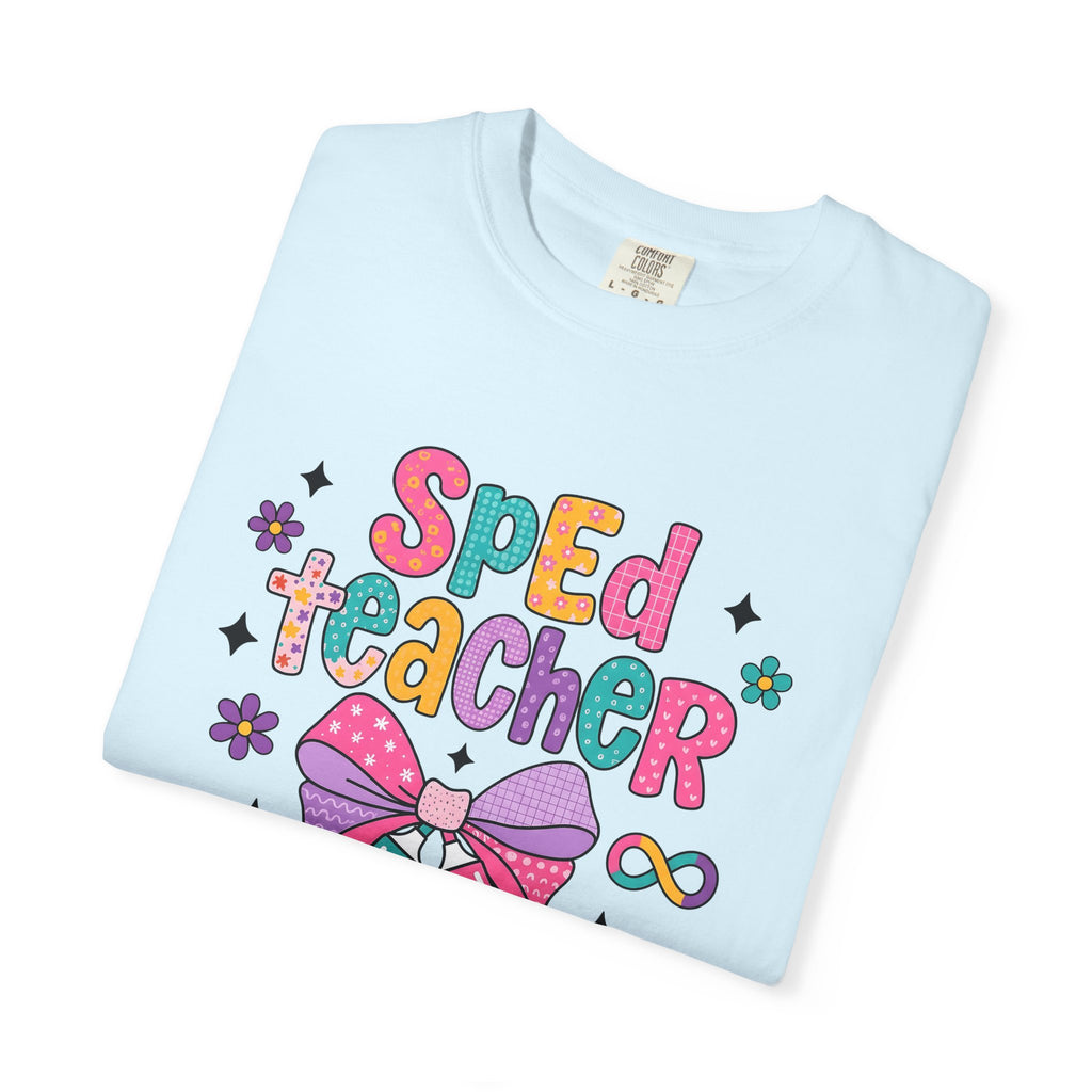 Ribbon Tag Shirt Teacher Classroom Gift Women Fun Illustration Tee Label T-Shirt Educator Enthusiast Illustrated Design School Graphic