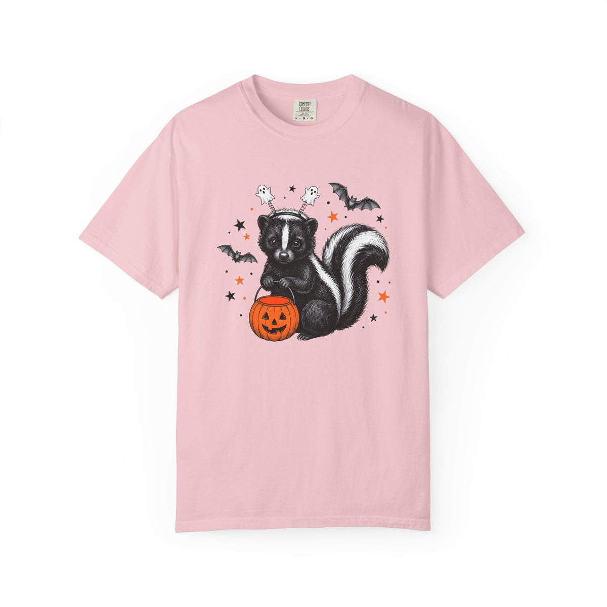 Skunk Spooky Shirt Halloween Animals Seasonal Gift Women Sketch Tee Stink t-shirt Halloween Fan Drawing Graphic Retro Jack O Lantern Tshirt