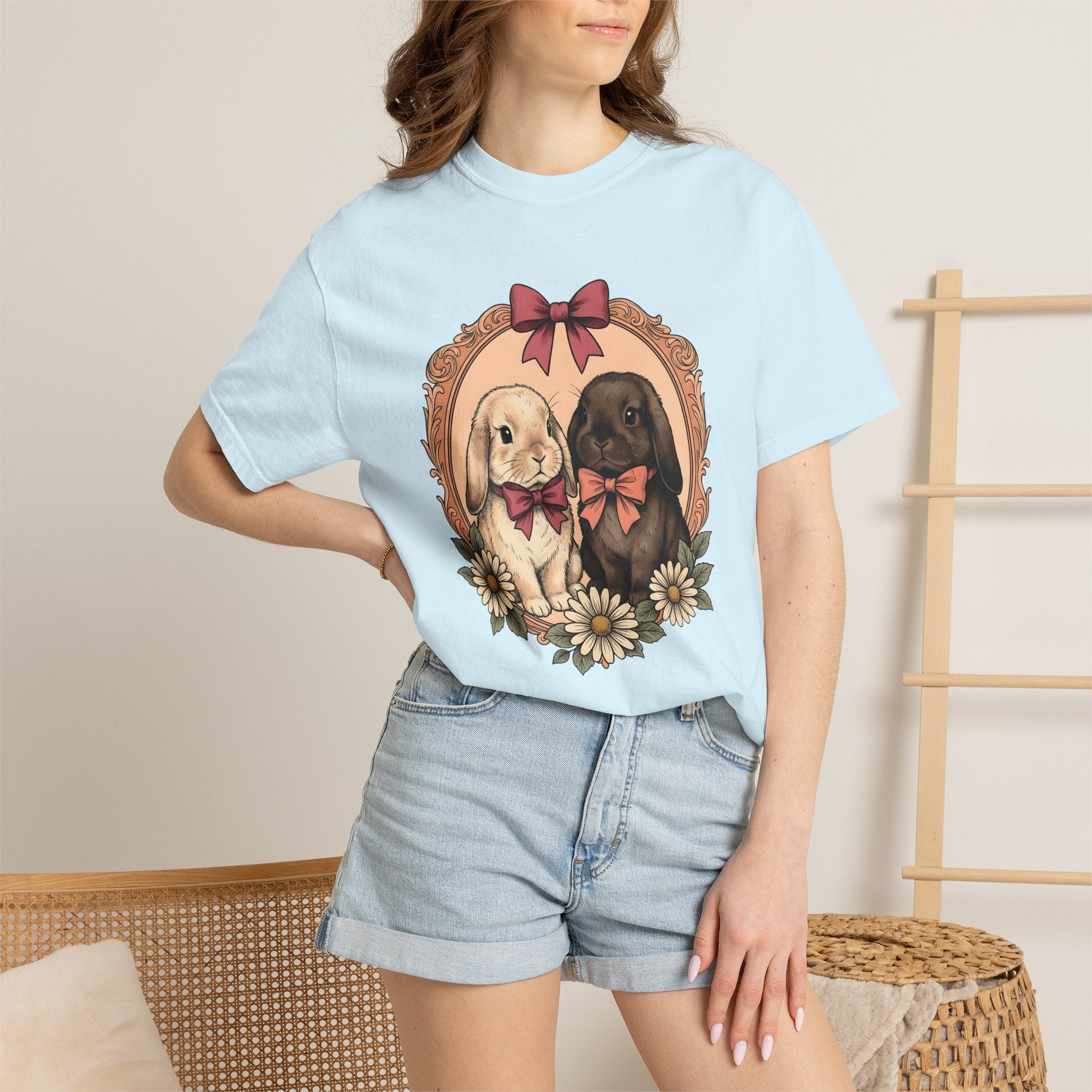 Bunny Duo Shirt Valentine's Day Wildlife Gift Women Antique Tee Rabbit Pair T-Shirt Valentine Fan Vintage Tshirt Animal Graphic Doodle