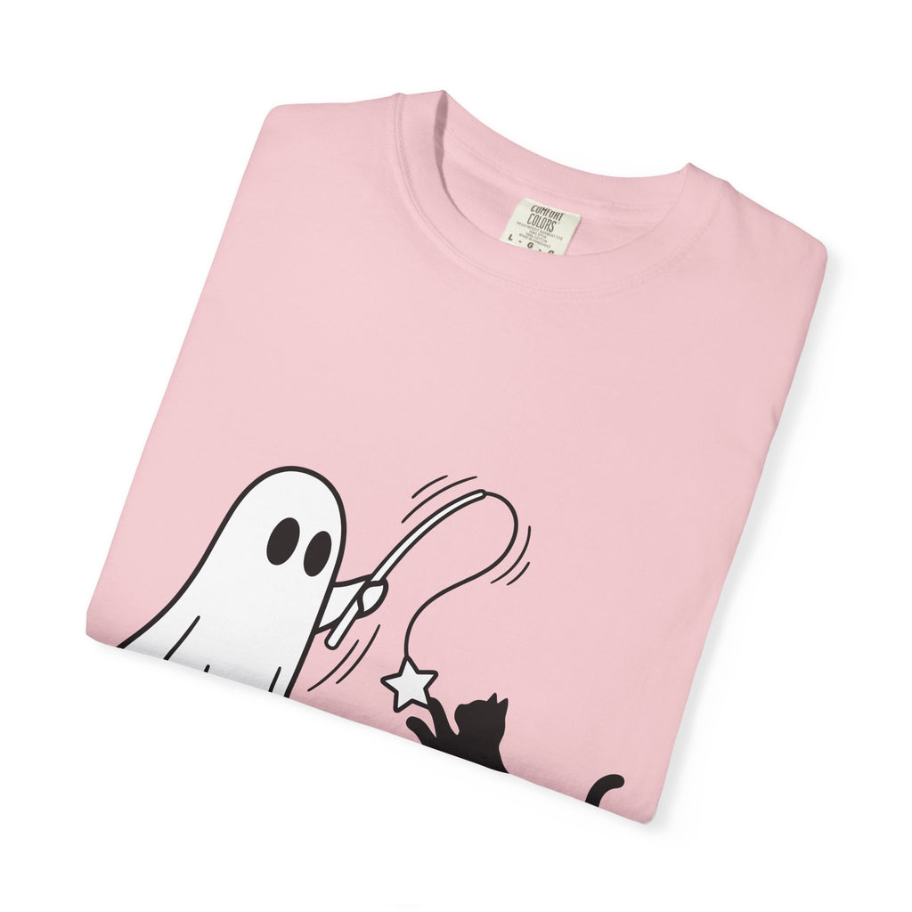 Spooky Cat Shirt Cat Holiday Gift Women Simple Tee Halloween Cat T-Shirt Cat Fan Black Cat Tshirt Holiday Graphic Comic Magic Stick Tshirt