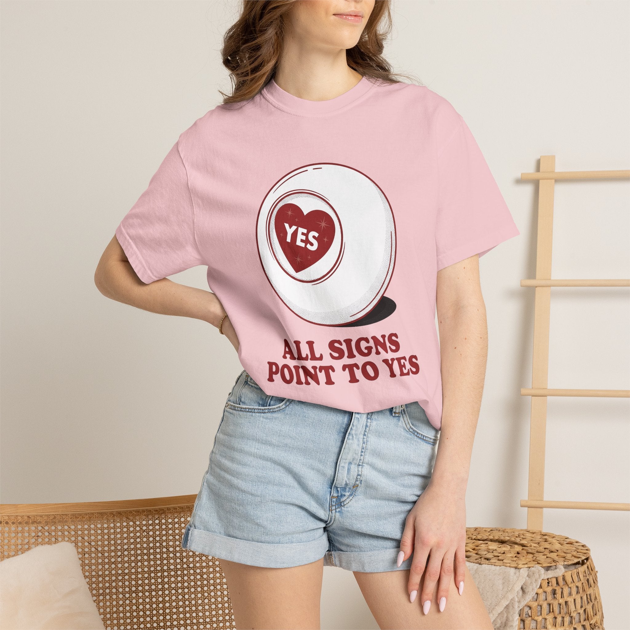 Fortune Ball Shirt Funny Romance Gift Women Classic Tee Crystal Ball T-Shirt Humor Fan Retro Tshirt Love Graphic Old School Symbol Tshirt