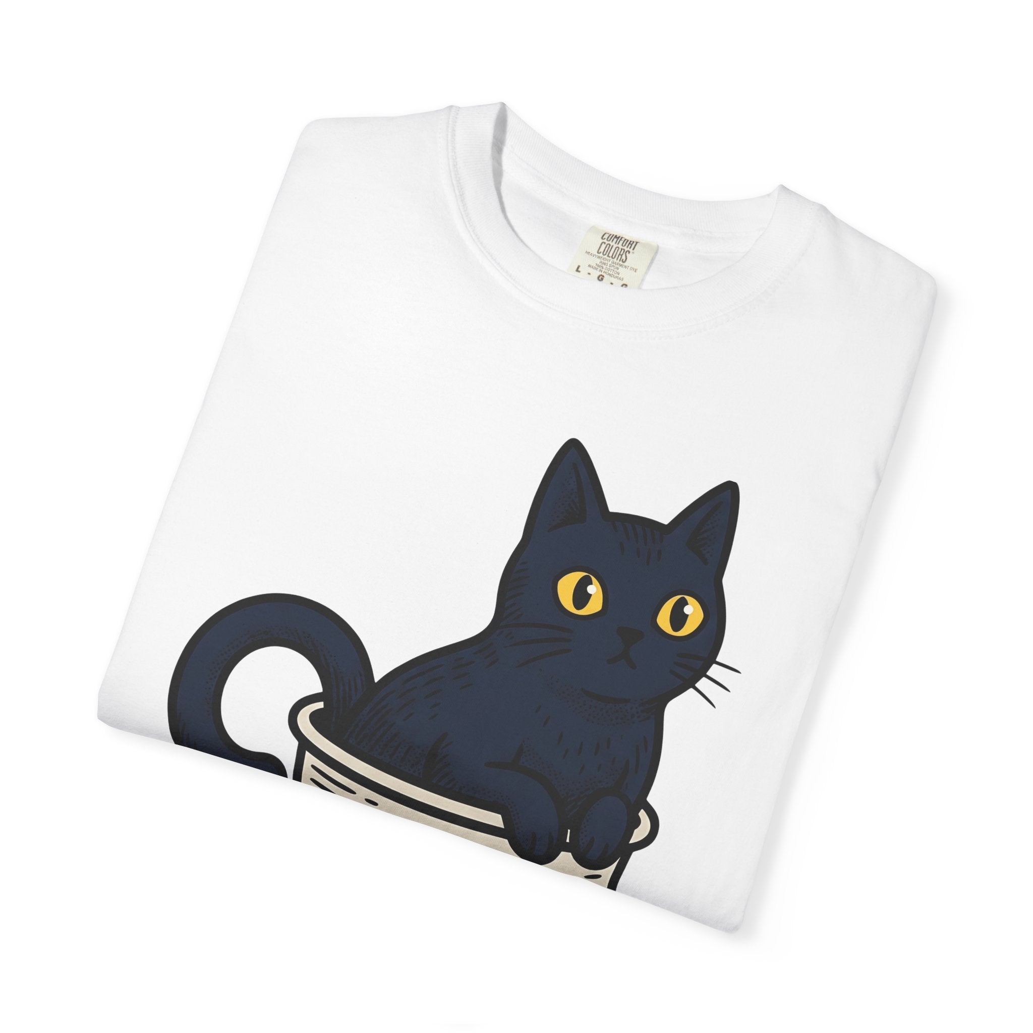 Black Cat Coffee Mug Shirt Halloween Espresso Gift Women Comic Tee Cat Mug T-Shirt Horror Fan Cartoon Tshirt Coffee Illustration Vintage