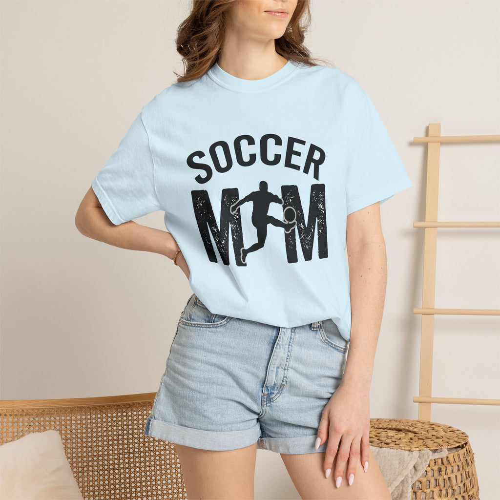 Football Athlete Shirt Soccer Mom Fitness Gift Women Faded Tee Soccer Player T-Shirt Mom Fan Distressed Tshirt Fitness Graphic Antique