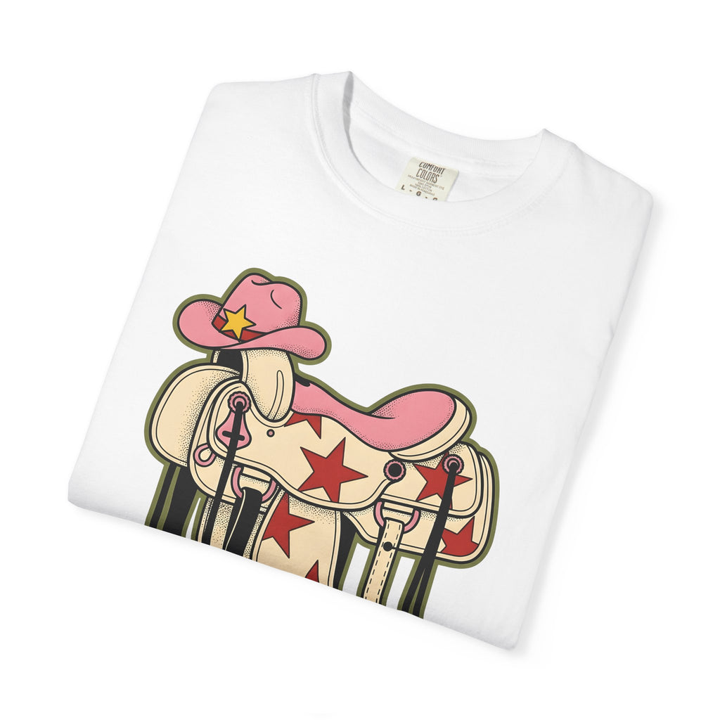 Western Saddle Shirt Cowgirl Western Gift Women Bold Graphic Tee Saddle T-Shirt Rodeo Fan Graphic Tshirt Country Graphic Retro Cowboy Hat