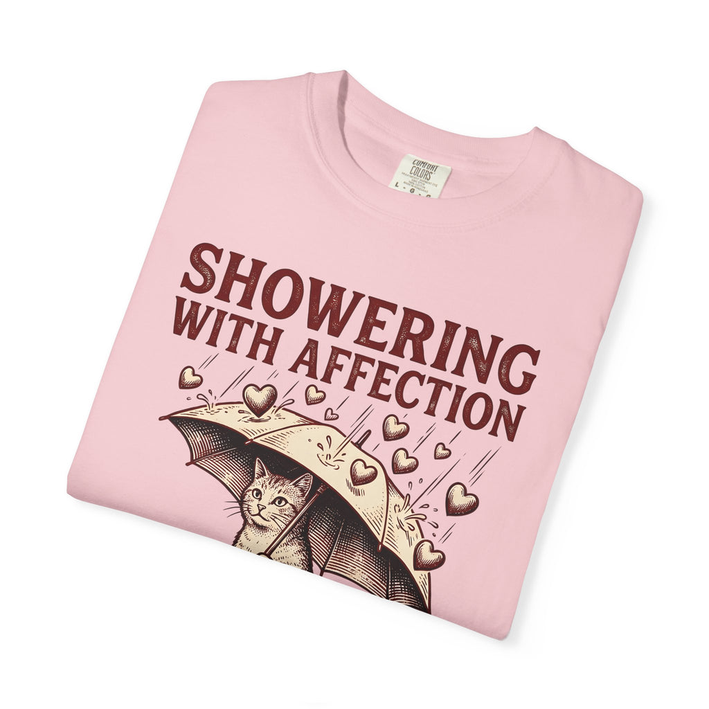 Cat Umbrella Shirt Cat Humor Gift Women Vintage Tee Parasol T-Shirt Feline Fan Retro Tshirt Funny Graphic Hand Drawn Hearts Tshirt