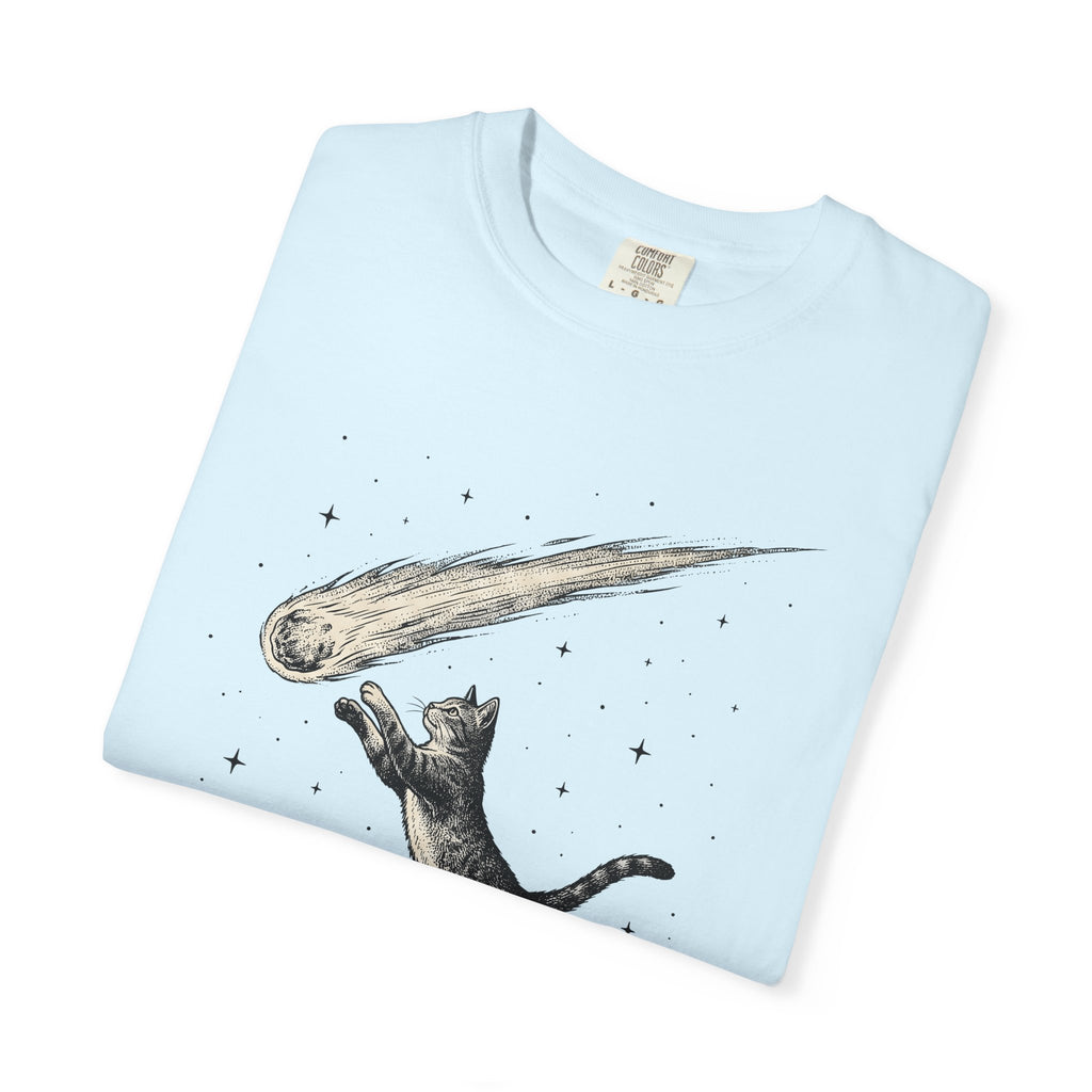 Leaping Cat Shirt Cat Galaxy Gift Women Retro Tee Kitten T-Shirt Cat Fan Feline Tshirt Cosmic Graphic Sketch Falling Star Tshirt