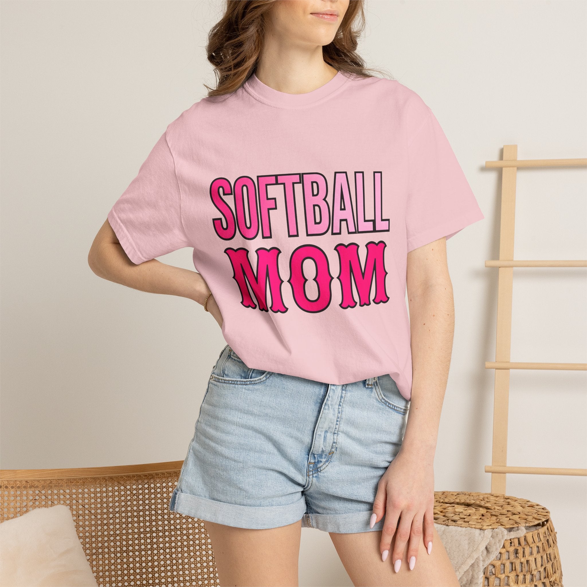 Athletic Mom Shirt Moms Baseball Gift Women Solid Tee Fitness Mom T-Shirt Mom Enthusiast Bold Tshirt Softball Graphic Vintage Pink Font