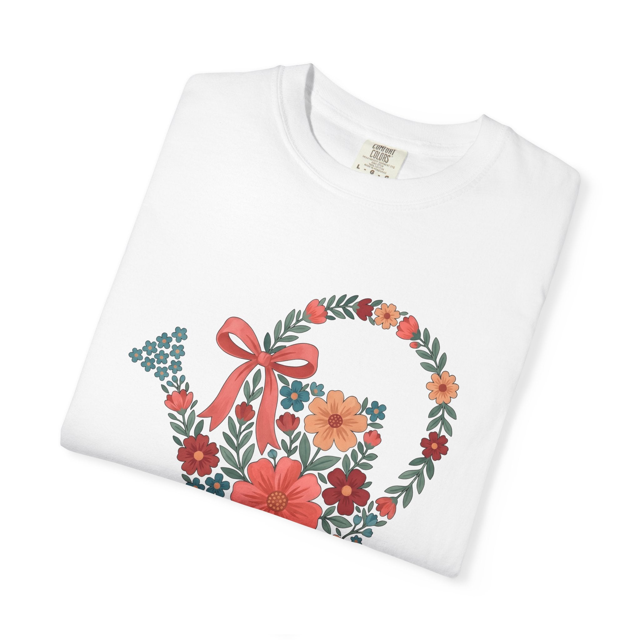 Flower Watering Can Shirt Easter Backyard Gift Women Rustic Tee Watering Can T-Shirt Spring Fan Vintage Tshirt Yard Graphic Retro Ribbon