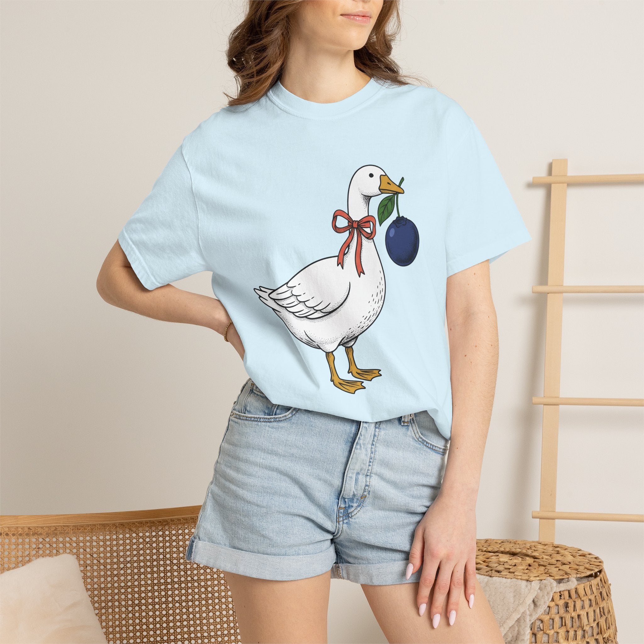 Goose Bowtie Shirt Valentines Day Creatures Gift Women Line Art Tee Goose T-Shirt Valentine Fan Graphic Tshirt Animal Graphic Classic