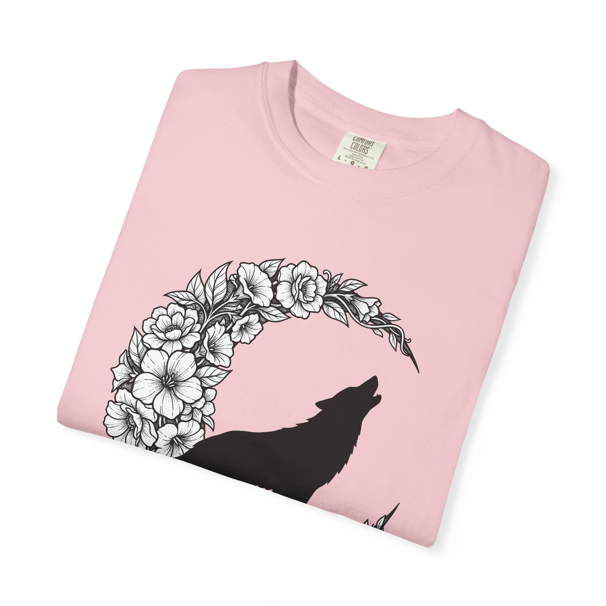 Wolf Moon Shirt Boho Chic Outdoors Gift Women Hippie Tee Lunar T-Shirt Bohemian Fan Psychedelic Tshirt Nature Graphic Sketch Flowers Tshirt