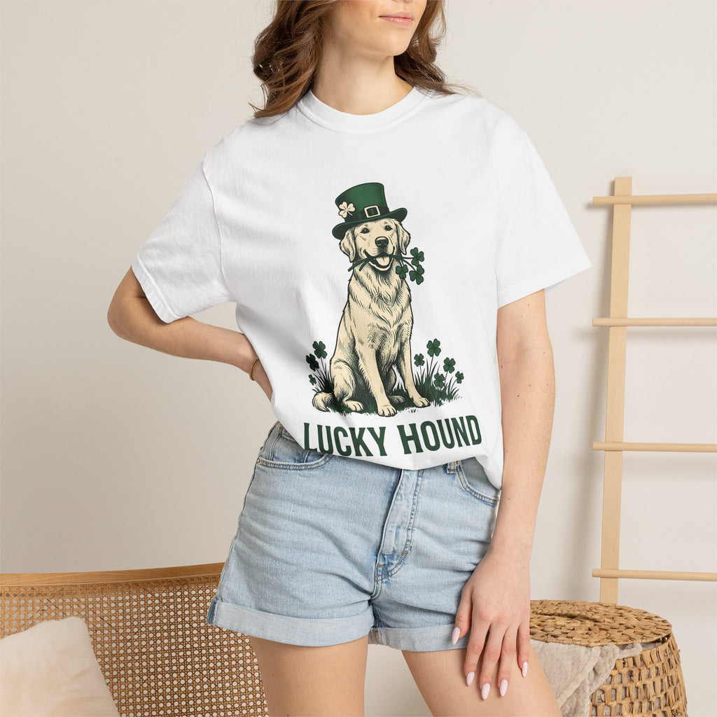Golden Retriever Shirt St Patrick's Day Dog Gift Women Vintage Tee Retriever T-Shirt Luck Fan Retro Tshirt Dog Graphic Hand Drawn Shamrock